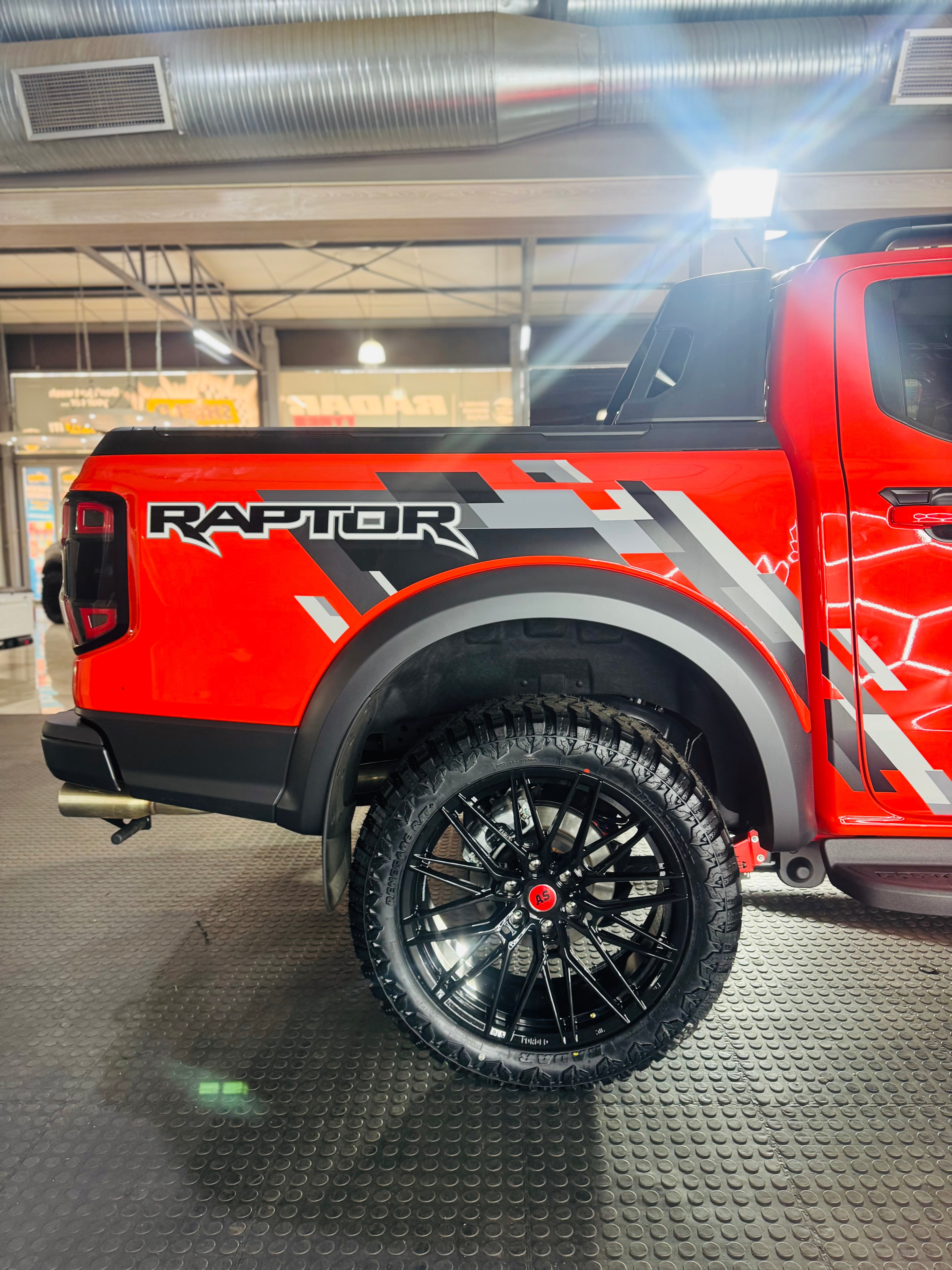 22”  AS-FORGED 81951 6/139 BAKKIE WHEELS GLOSS BLACK arriving end Oct / MID NOVEMBER 2025