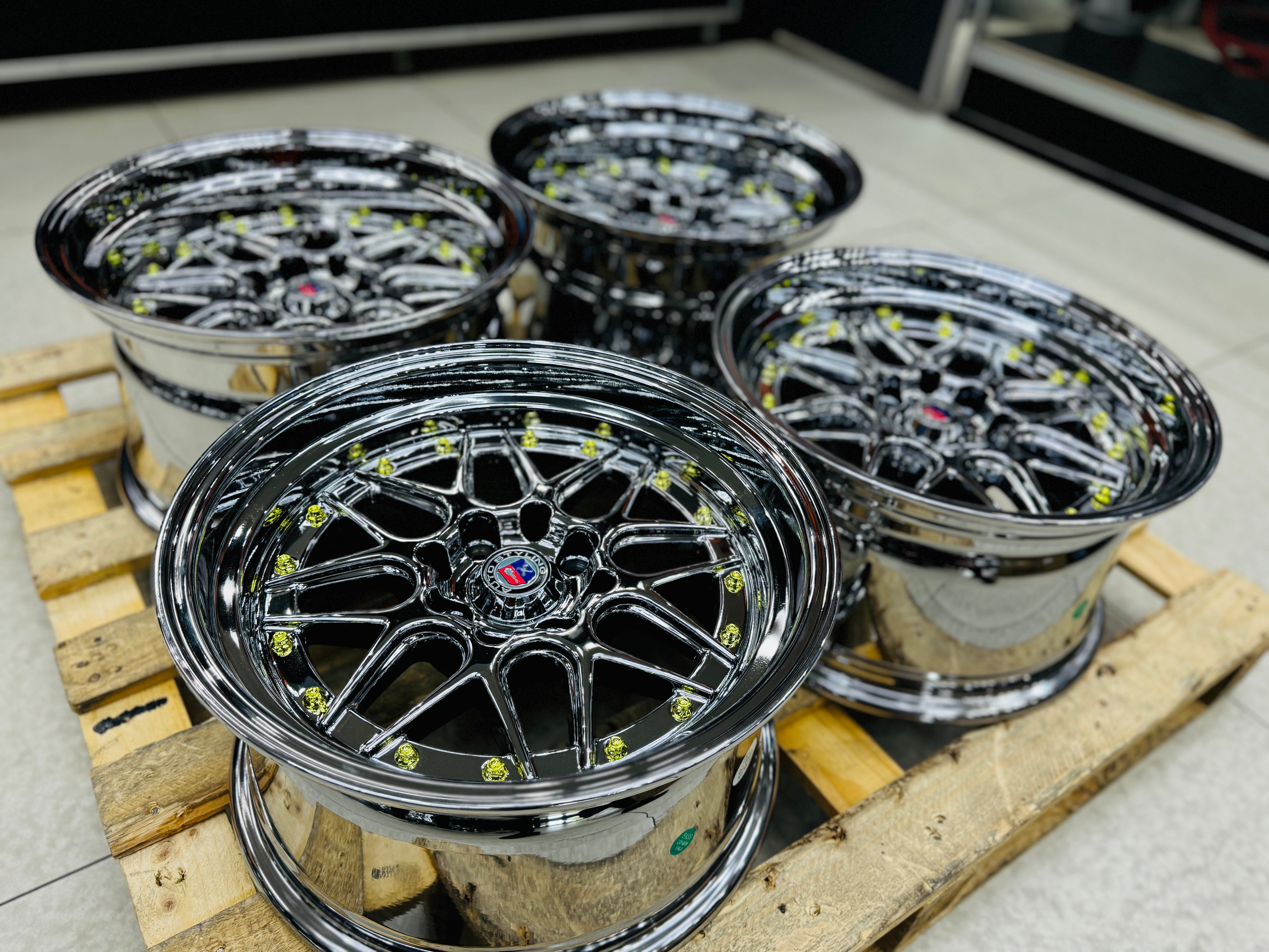 15'' AS-YKW 5039 BLACK CHROME 4/100 4/114