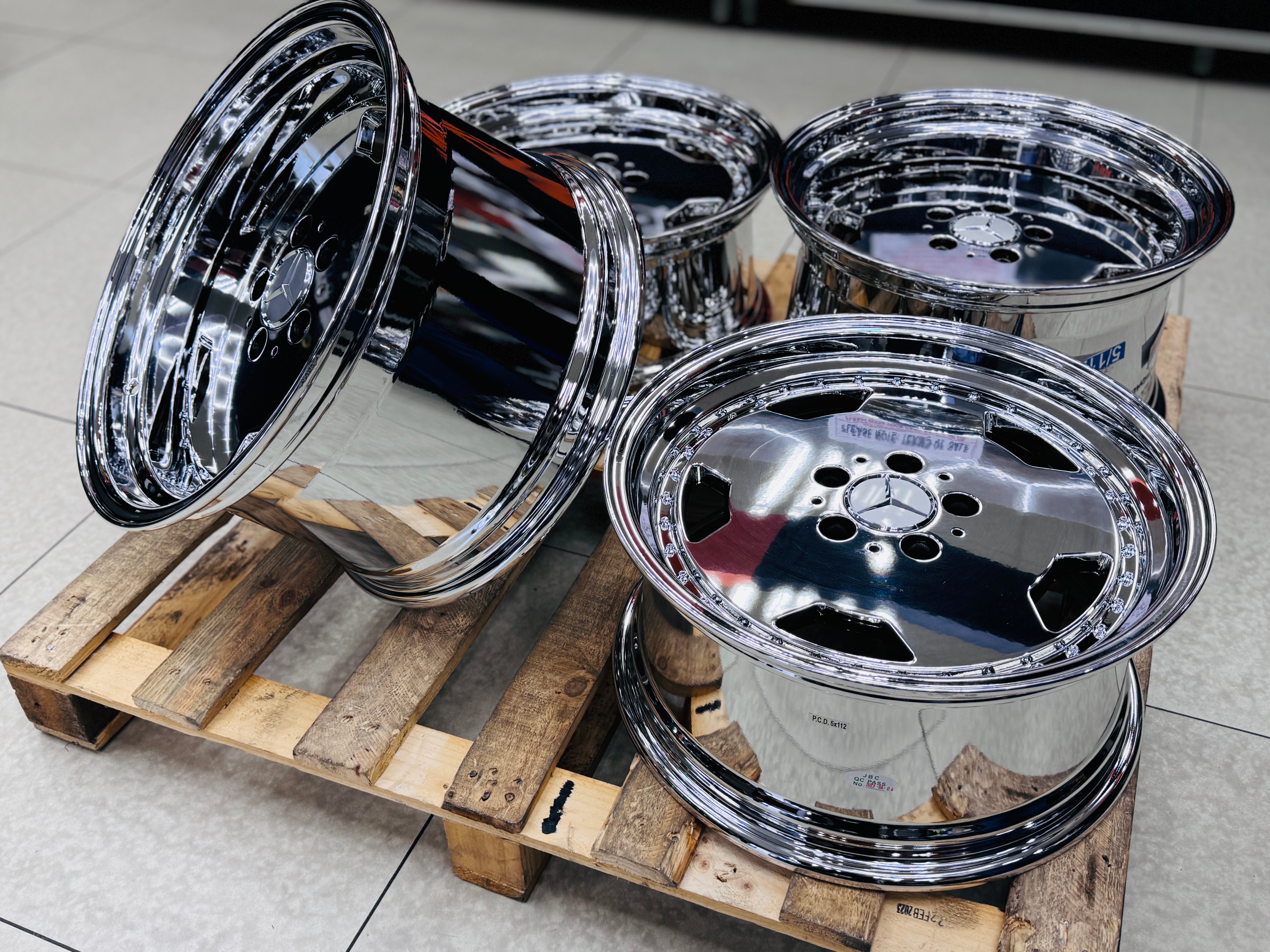 18 ” PERFORMA CHROME 5x112