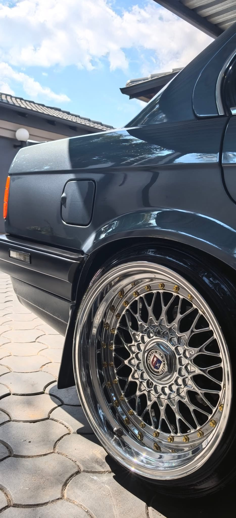 17” AS® Mesh chrome 4x100 & 5x100 10j rear GOLD STUDS