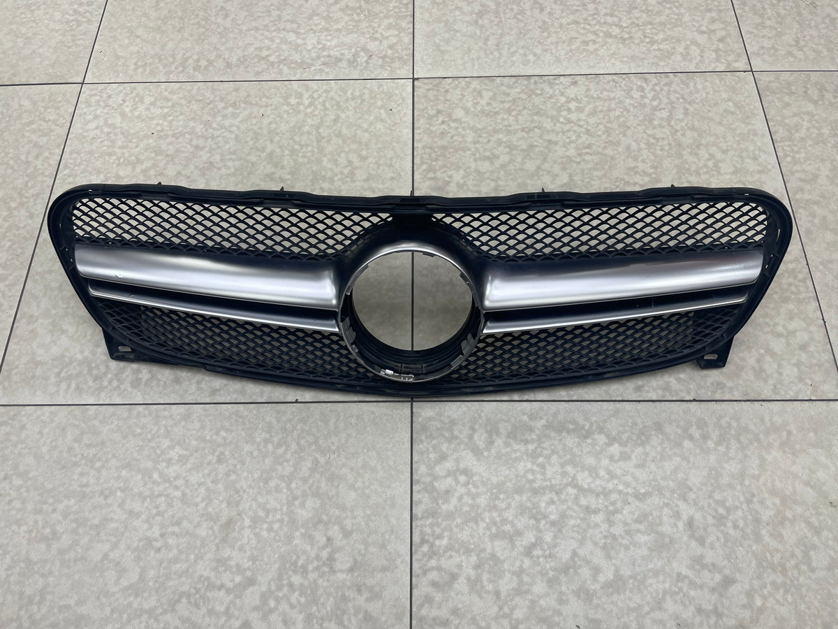 OEM MERCEDES GLA45  PREOWNED GRILL