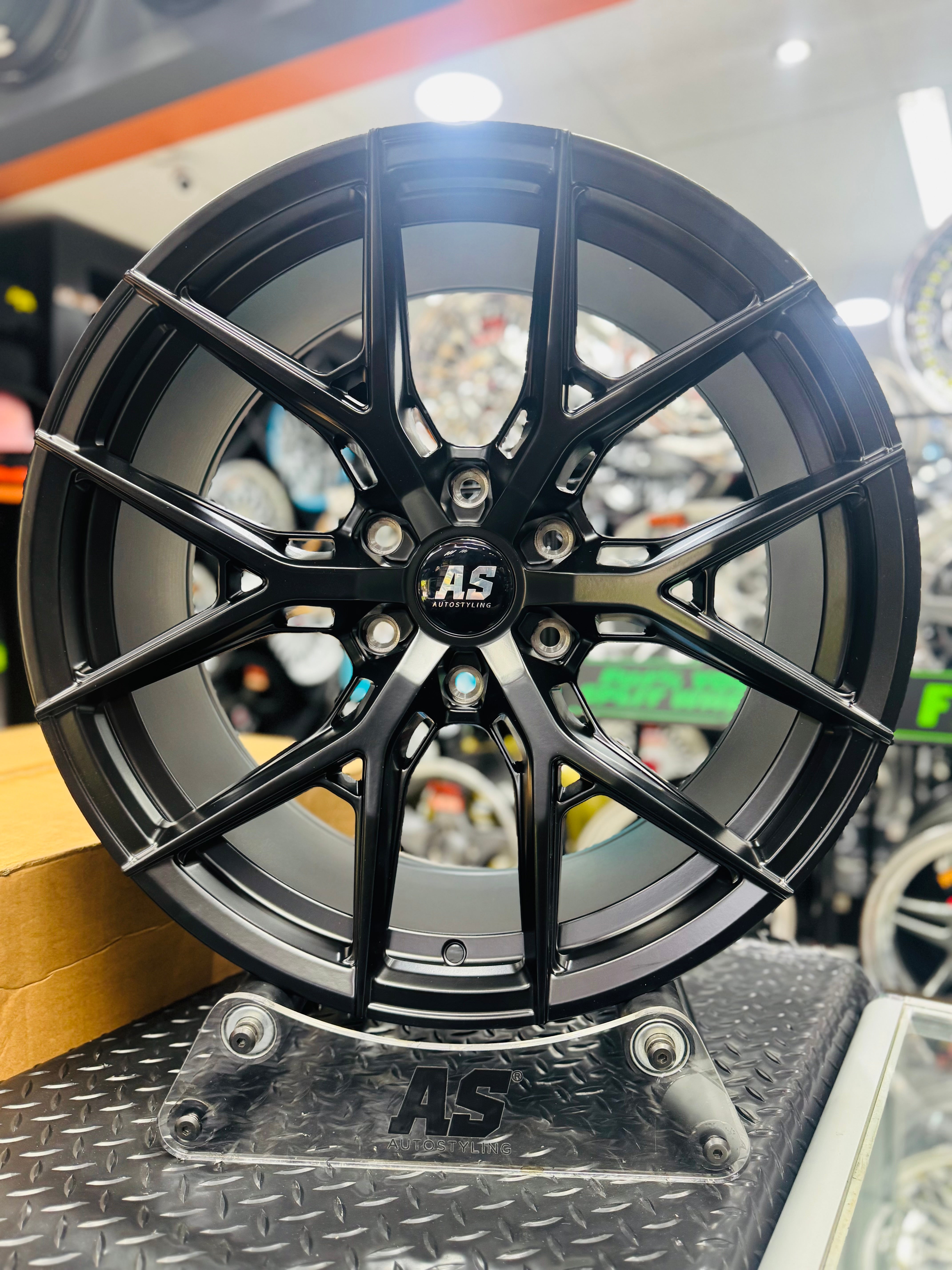 20” AS - TITAN BAKKIE RIMS 6/139