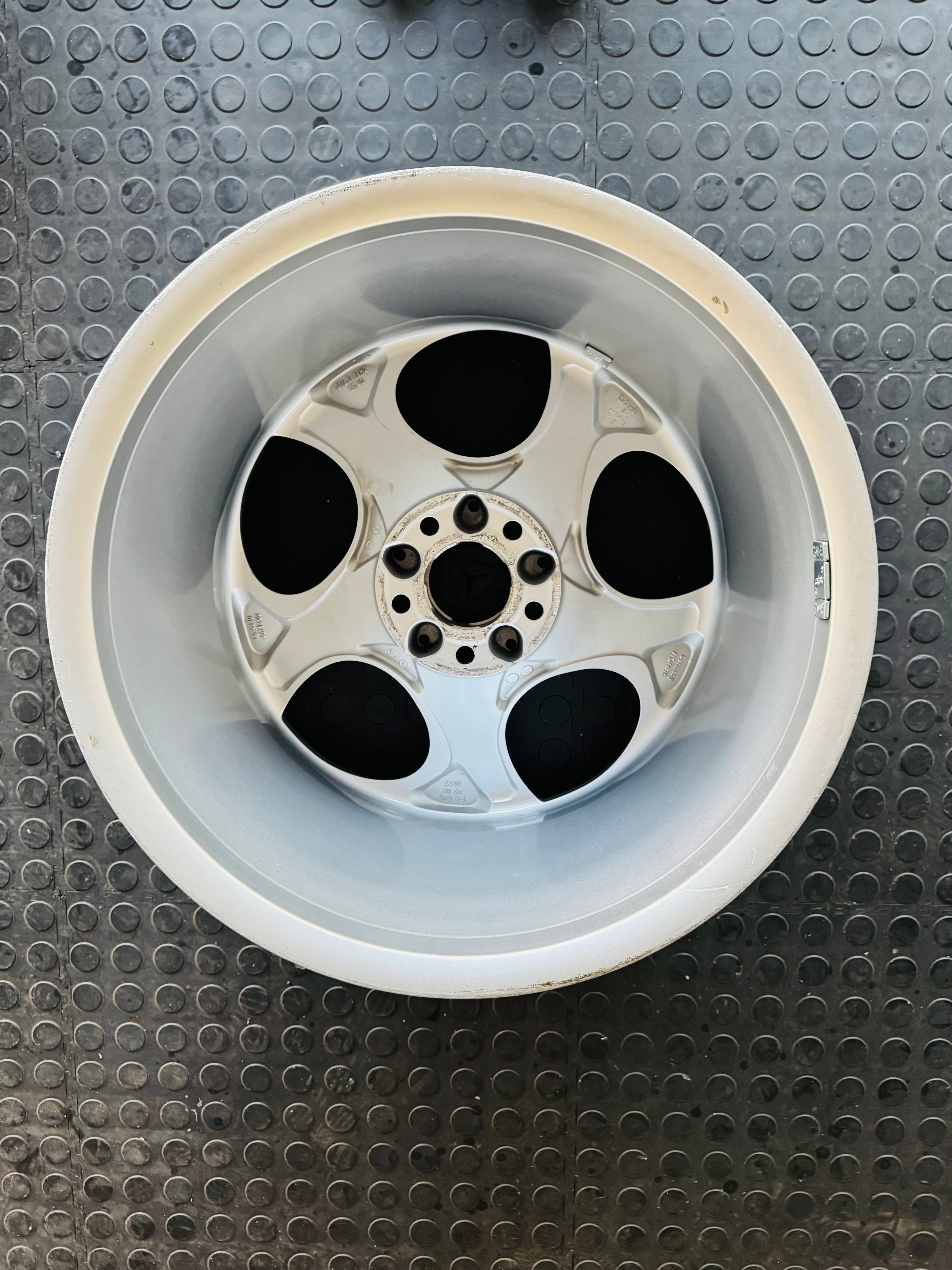 18” OEM MERC ALPHARD wheels 5x112   pcd