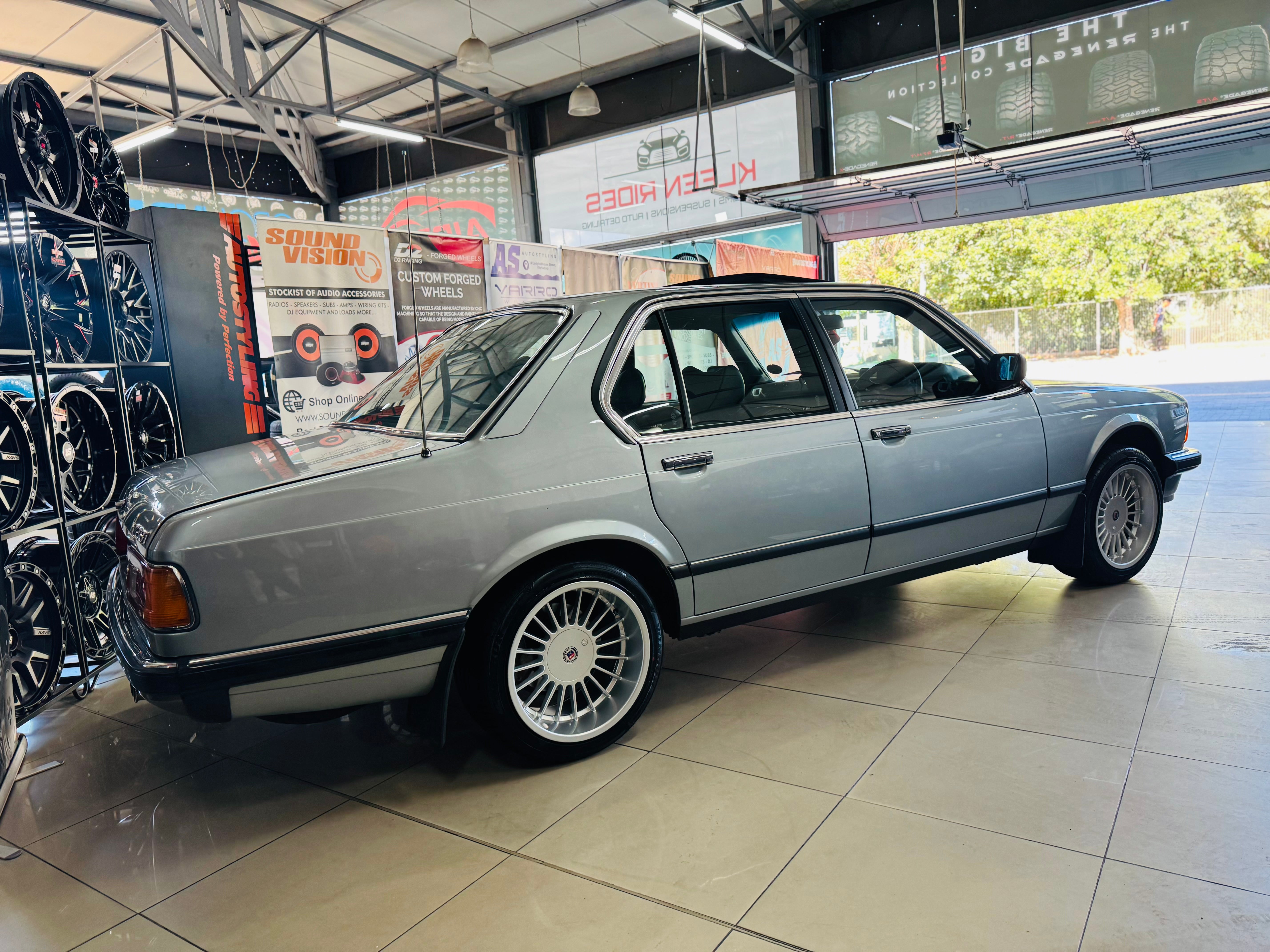 17” AS- ALPINA CLASSIC DEEP DISH RIMS