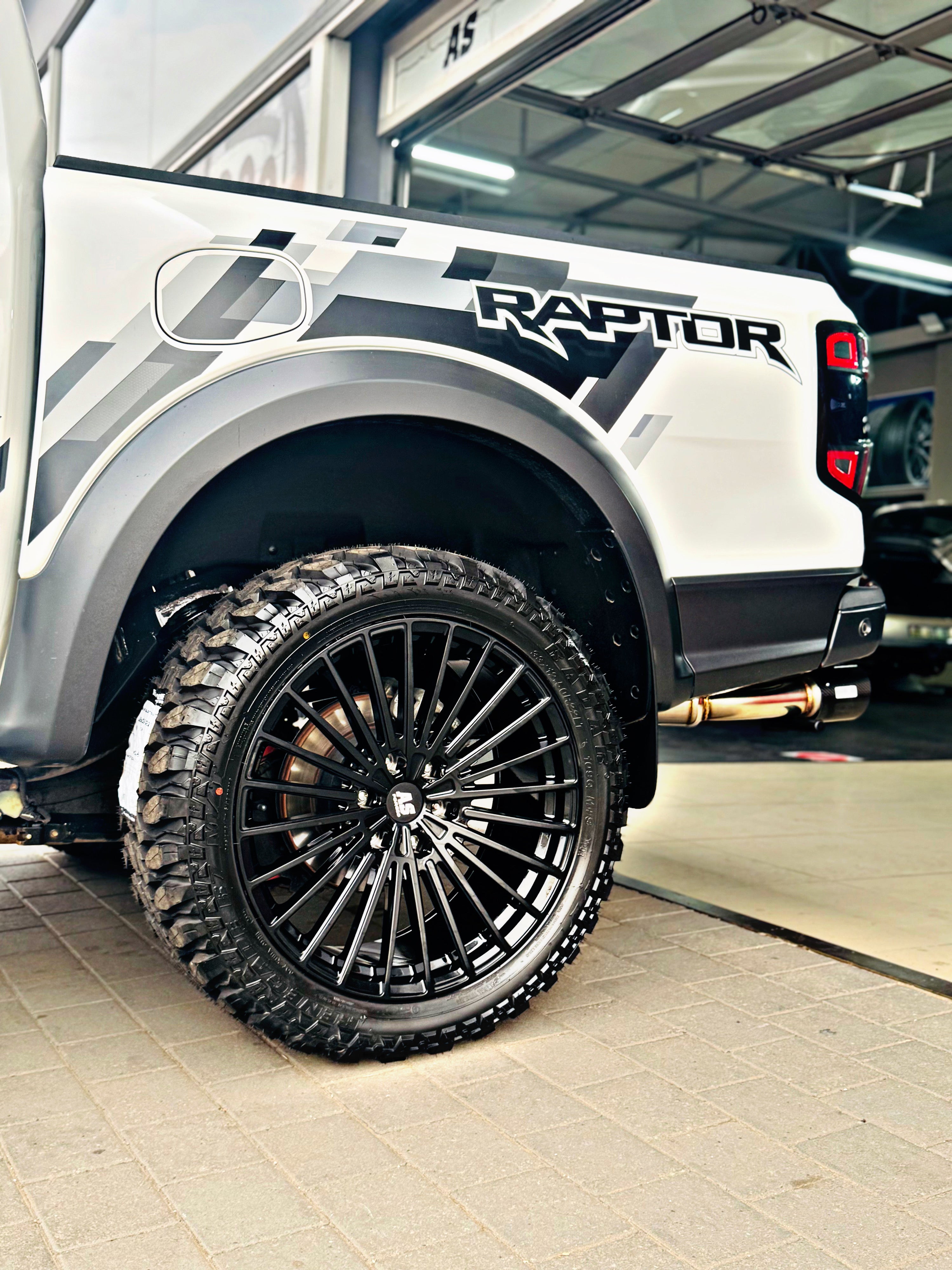 22 ” AS FULLY FORGED 008 RANGER RIMS 6/139 PCD DUAL BLACK