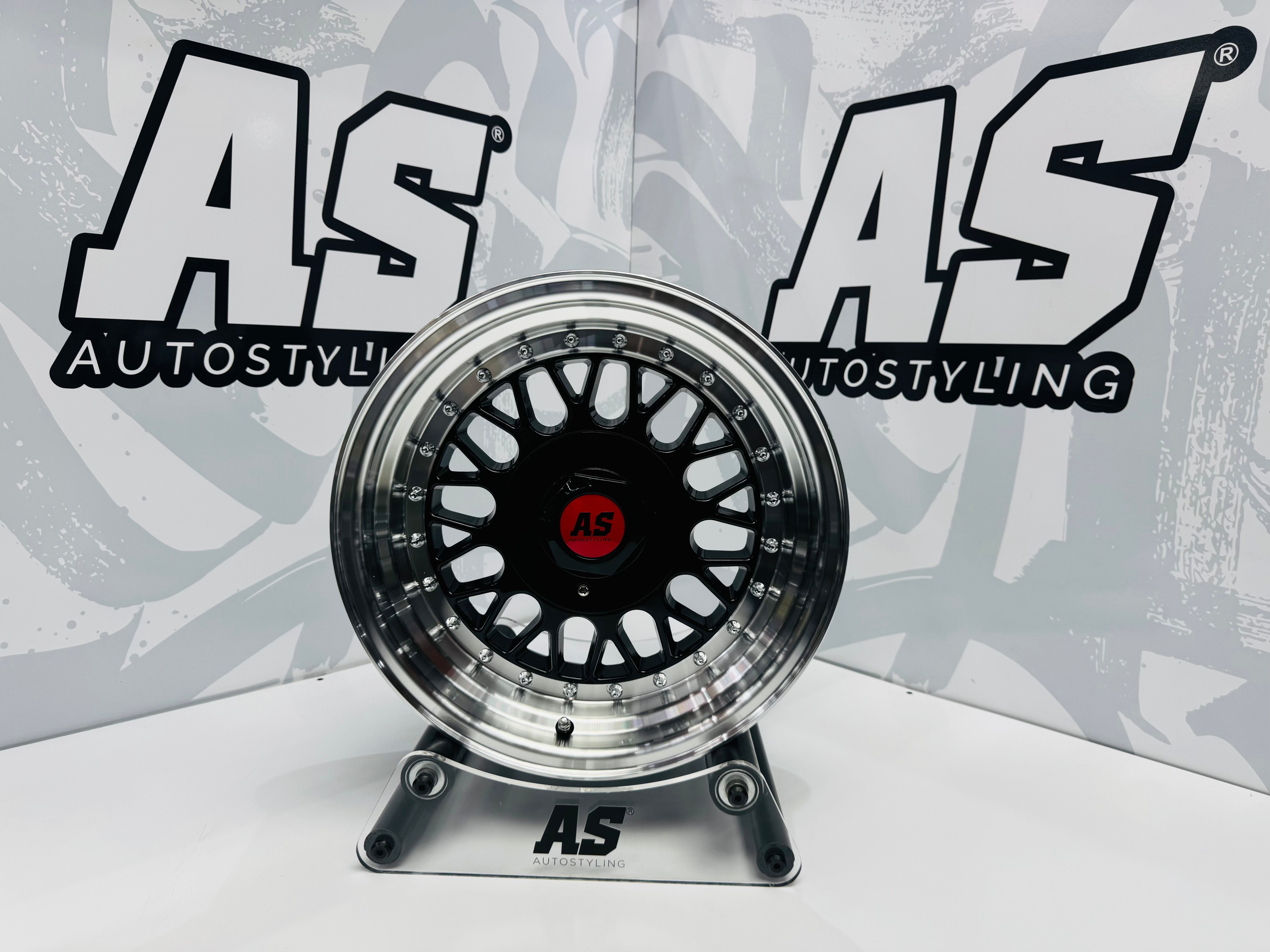 15” M7500  4/100 4/114 BLACK