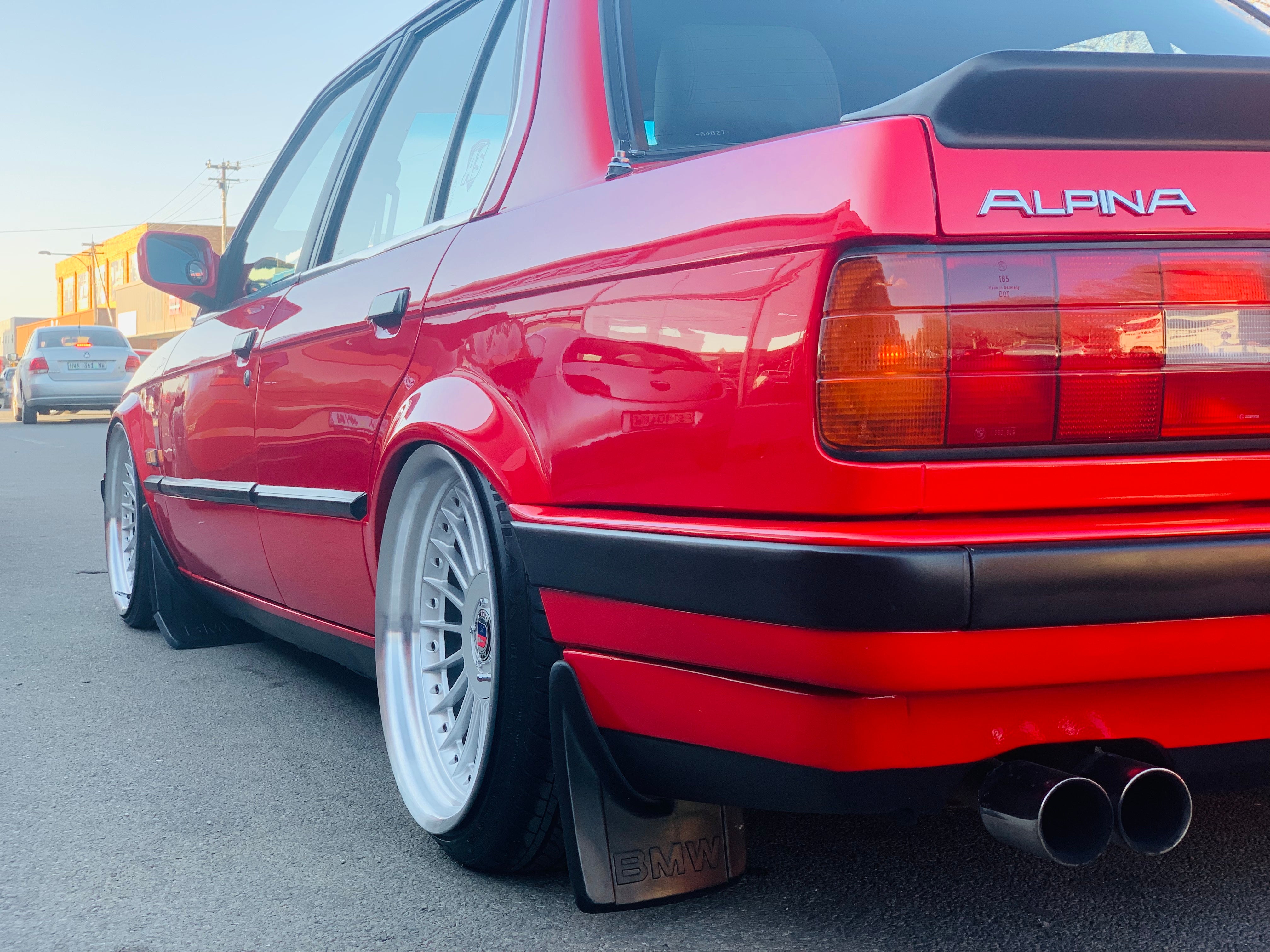 BMW E30 BOX / GUSHESH OEM LOOK TAILIGHTS