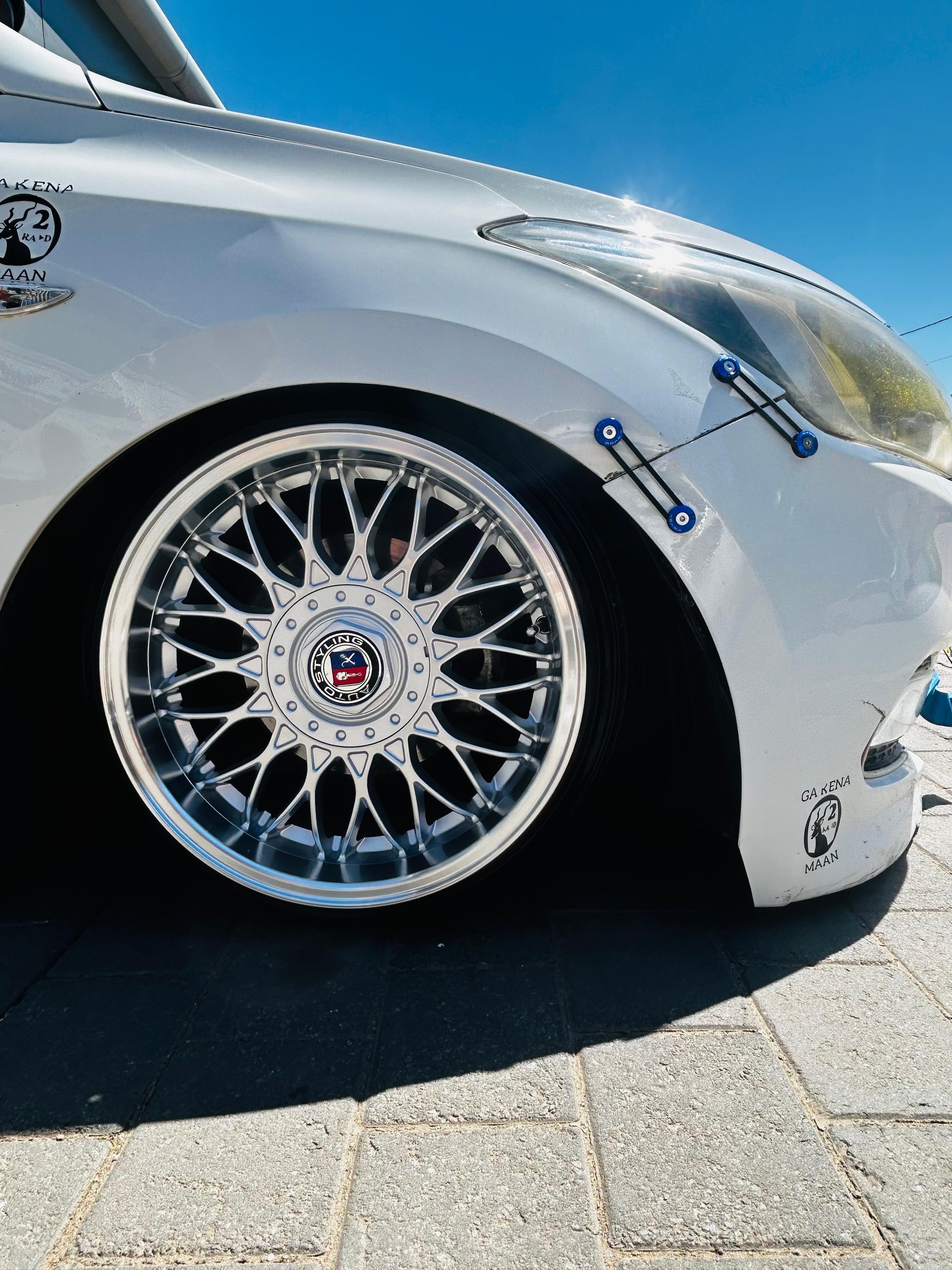 16” AS-VURA MESH / JETTA VR6 click on description for specs