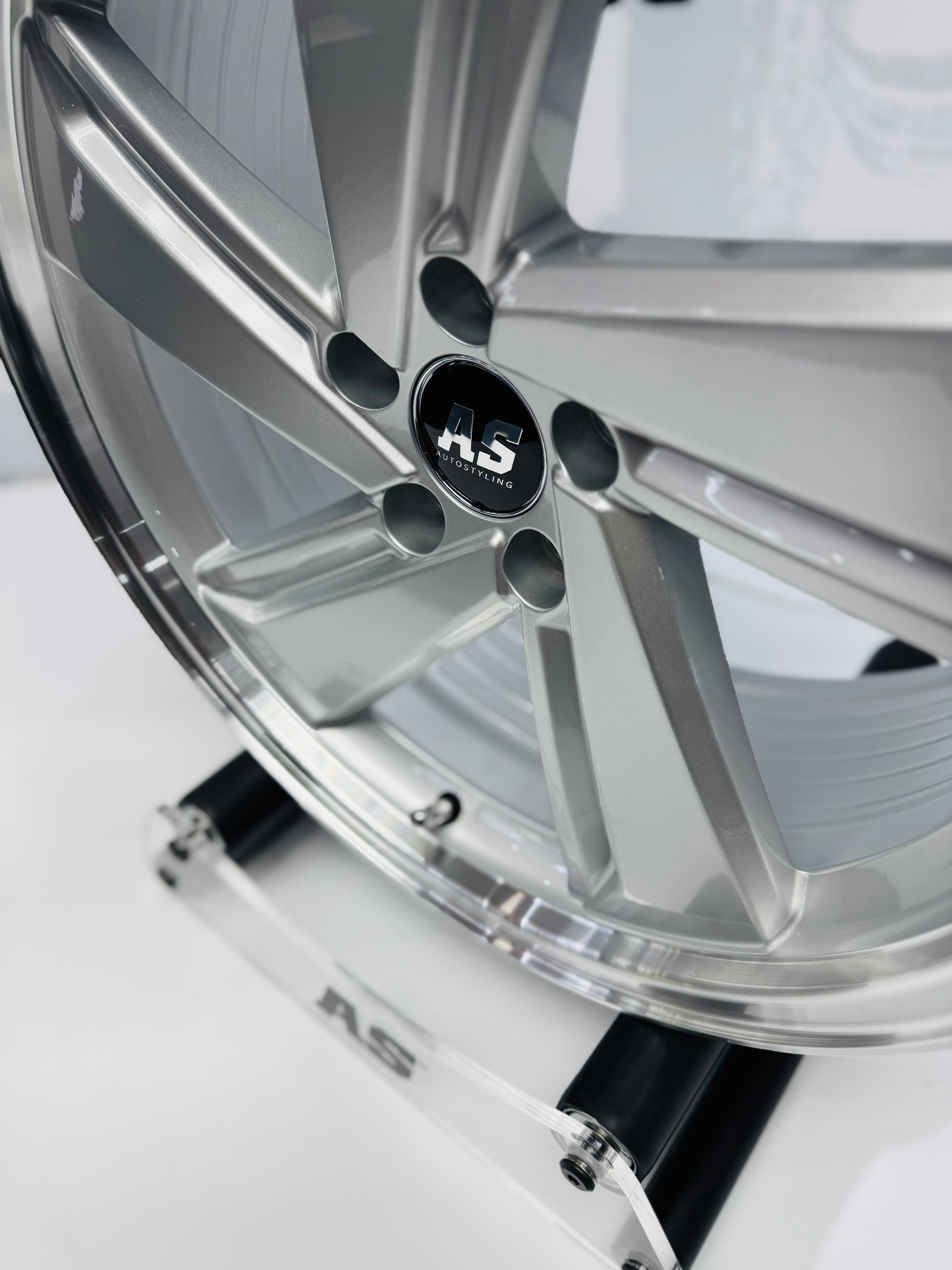 Dished Out Rims 17” AS- MILTON DISHED 5/100 SILVER RIMS – Autostyling Klerksdorp