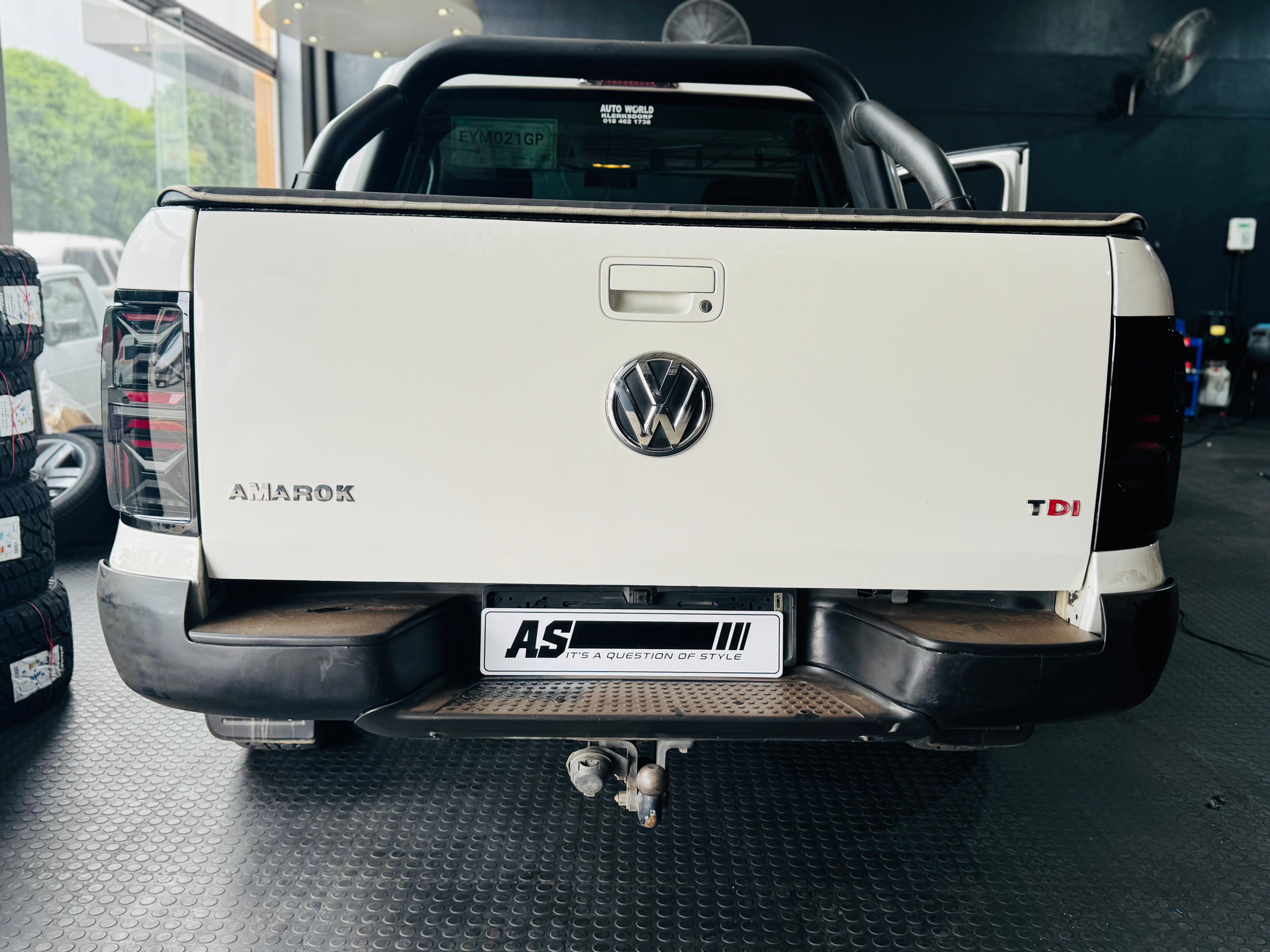 VLAND Full LED Tail Lights For VW AMAROK 2010+ - Autostyling Klerksdorp