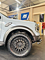 20” 33x12.5 RADAR RENEGADE RT+ TYRE