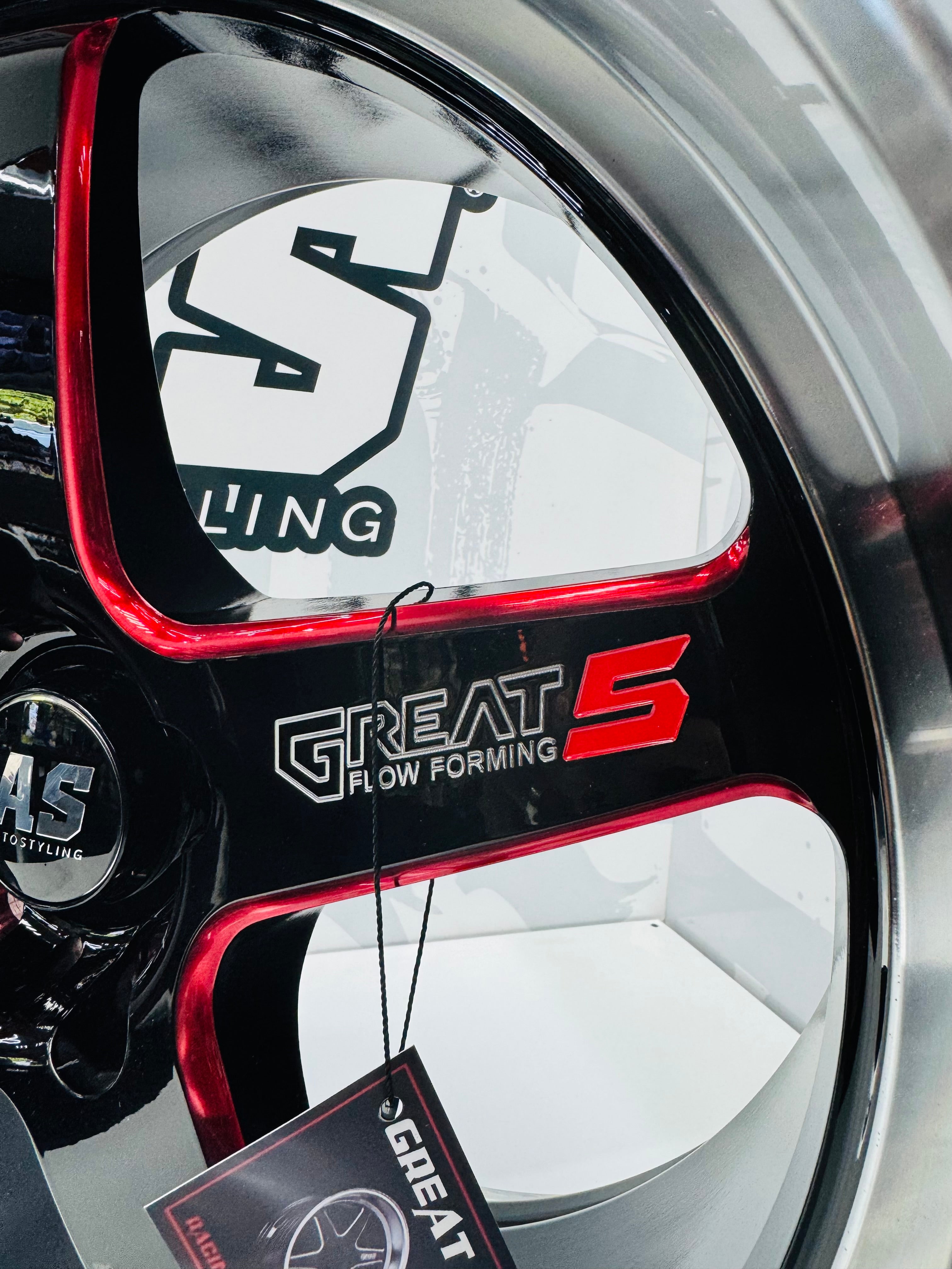 18” F99ZX307 5/114 BLACK with RED MILLING