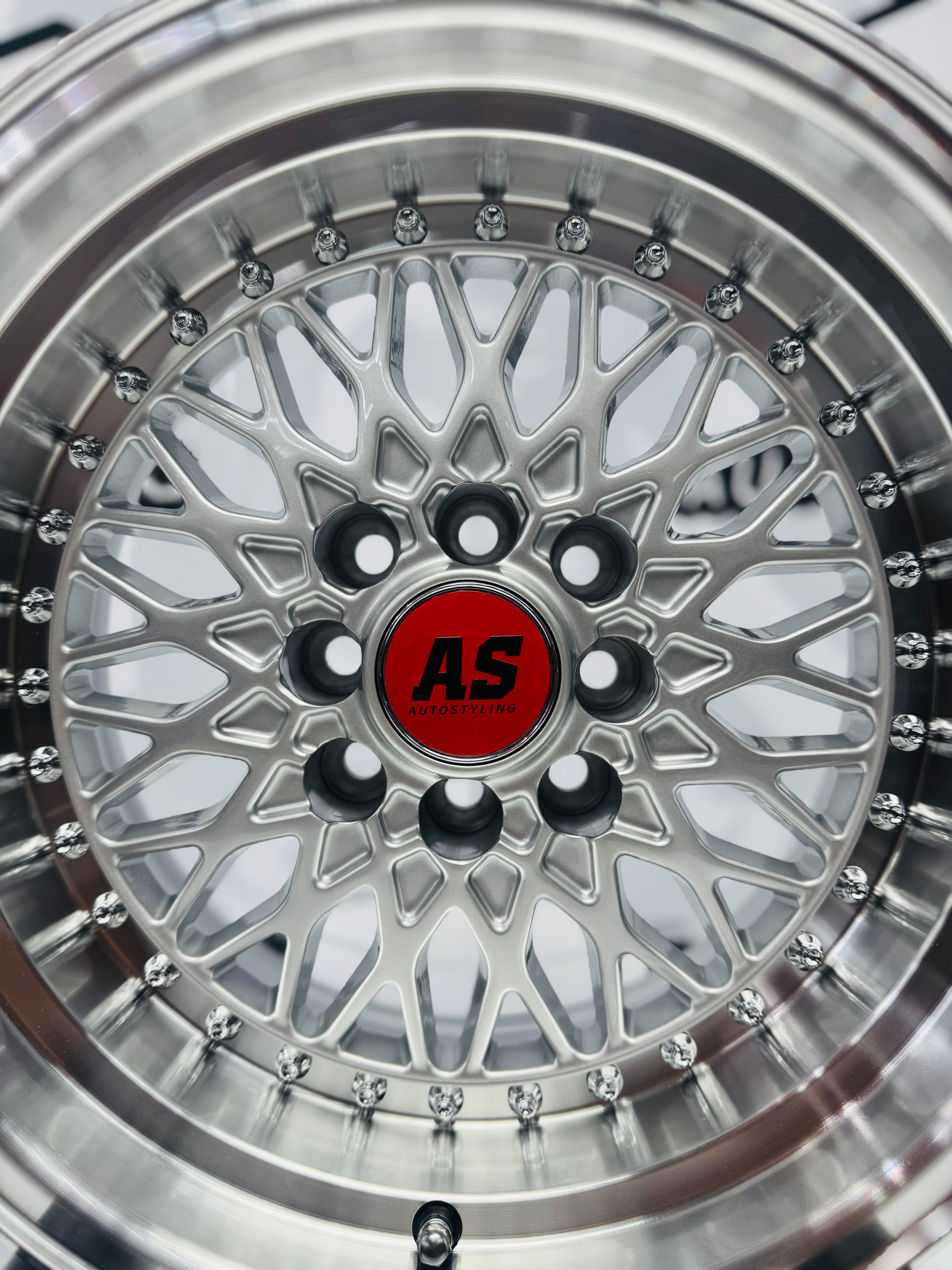 15” AS-7569 MESH  SILVER  4/100 4/114 wheels