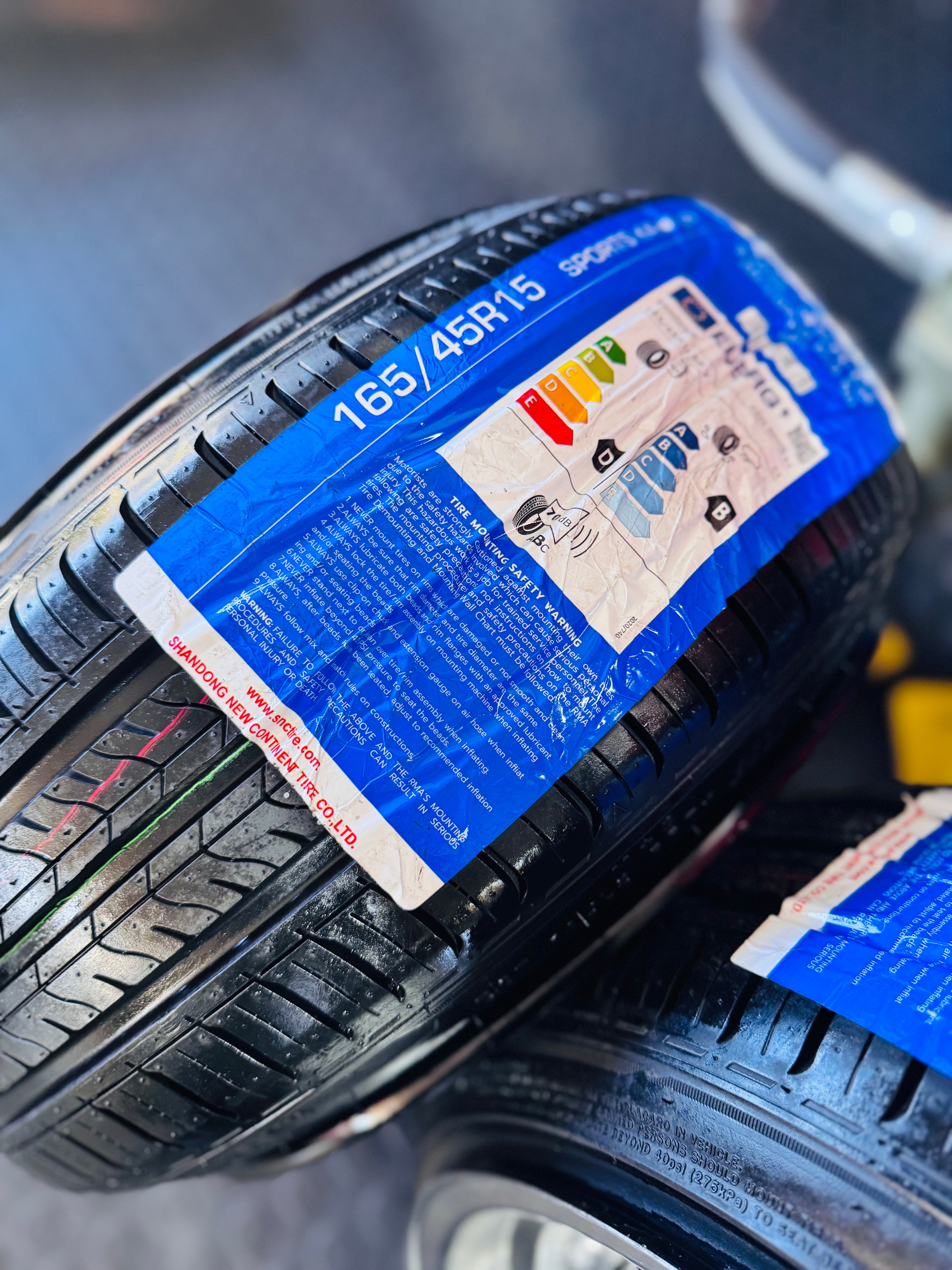 165/45/15 COMFORSER STRETCH TYRE