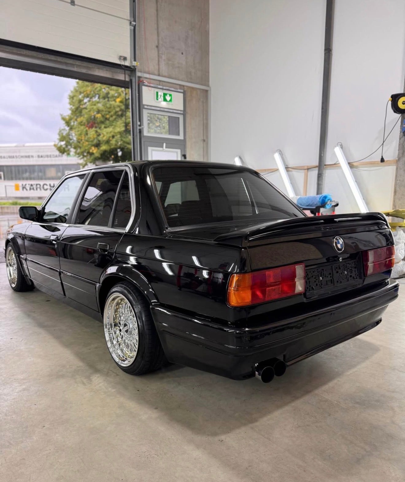 16” AS MESH BB5  CHROME 4/100PCD