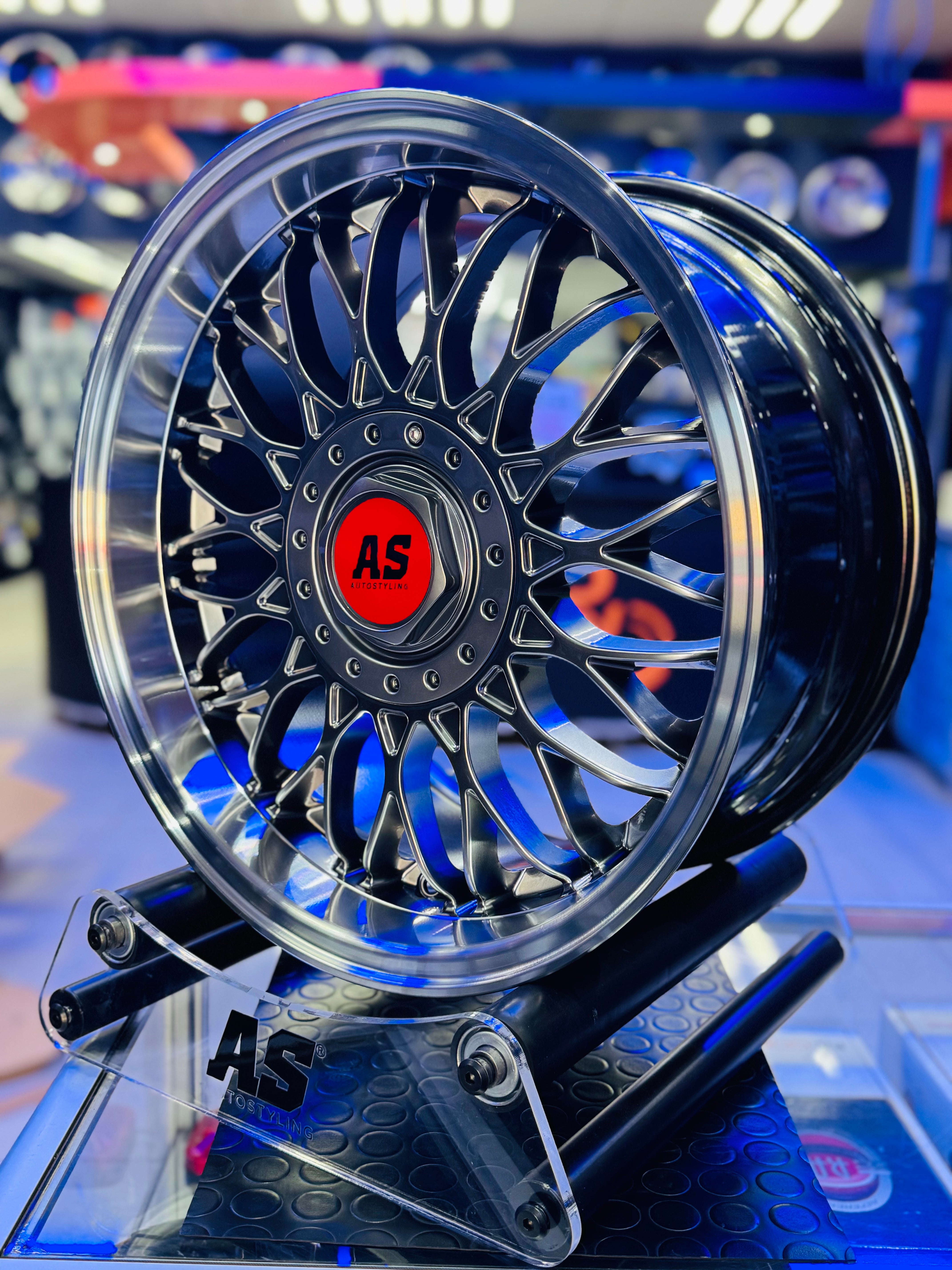 16” AS-VURA MESH / JETTA VR6 click on description for specs - Autostyling Klerksdorp