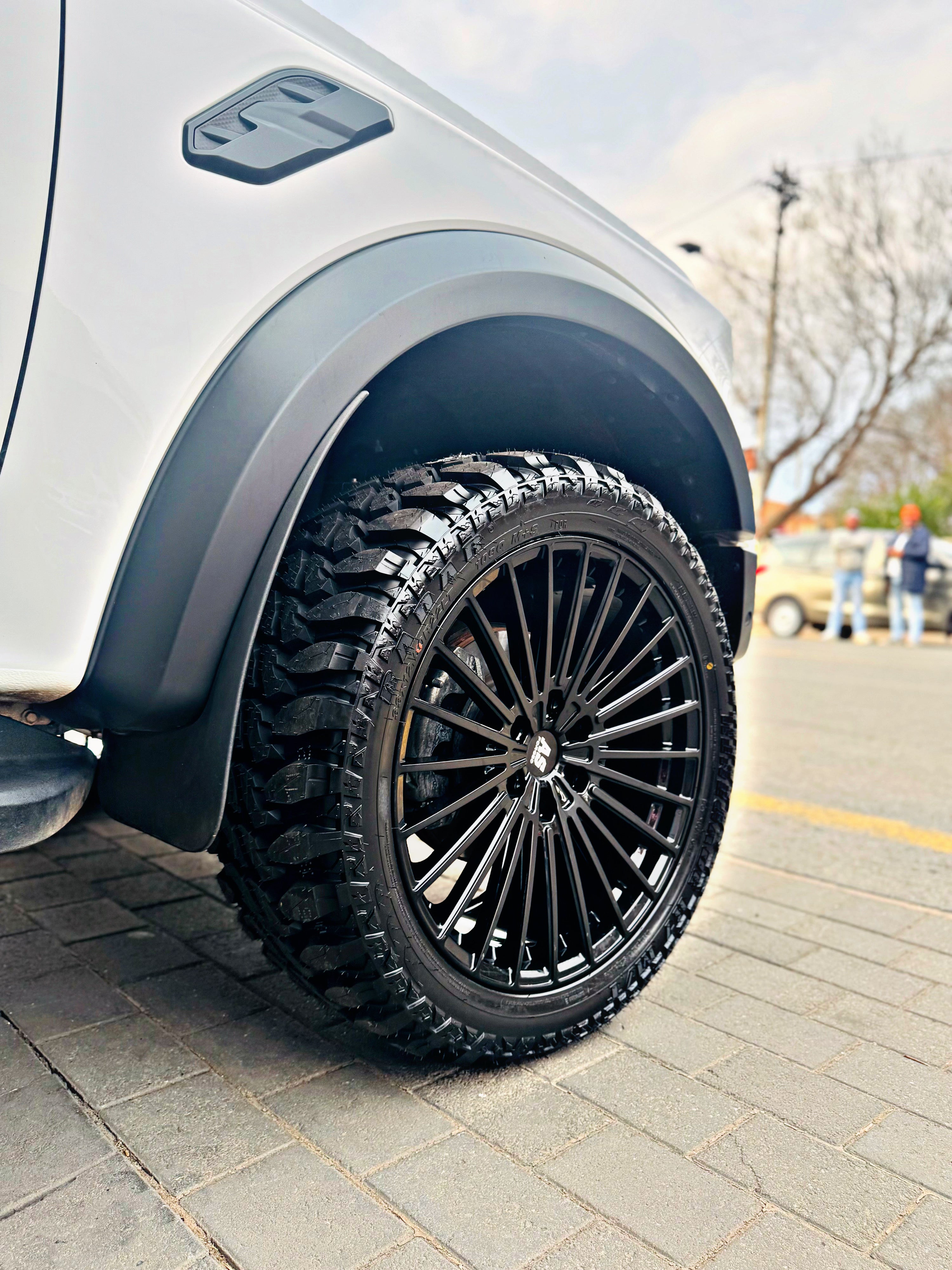 22 ” AS FULLY FORGED 008 RANGER RIMS 6/139 PCD DUAL BLACK