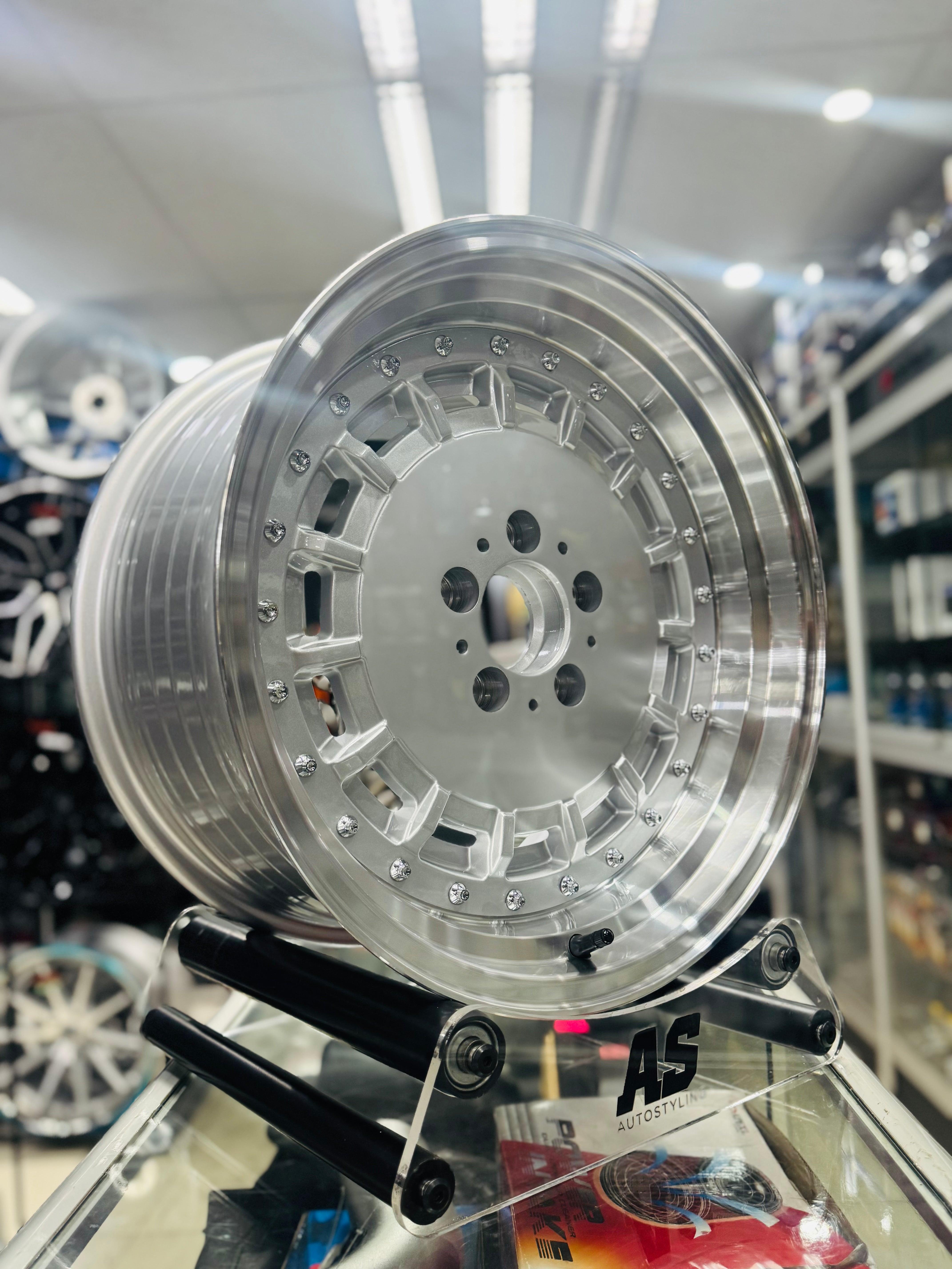 17” AS- BENZ CAPS 5/112  SILVER RIMS