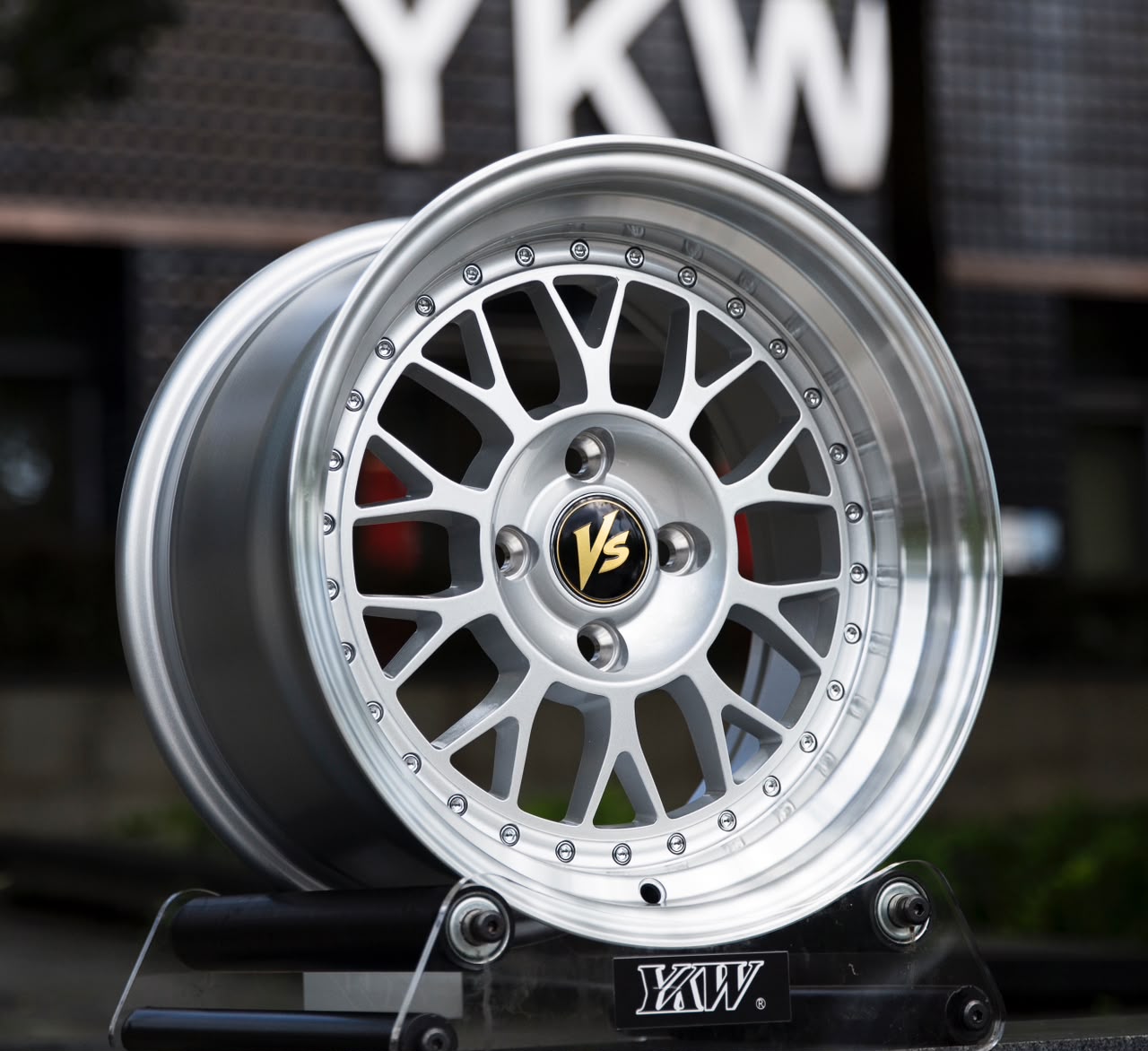 15” AS-VS 4/100