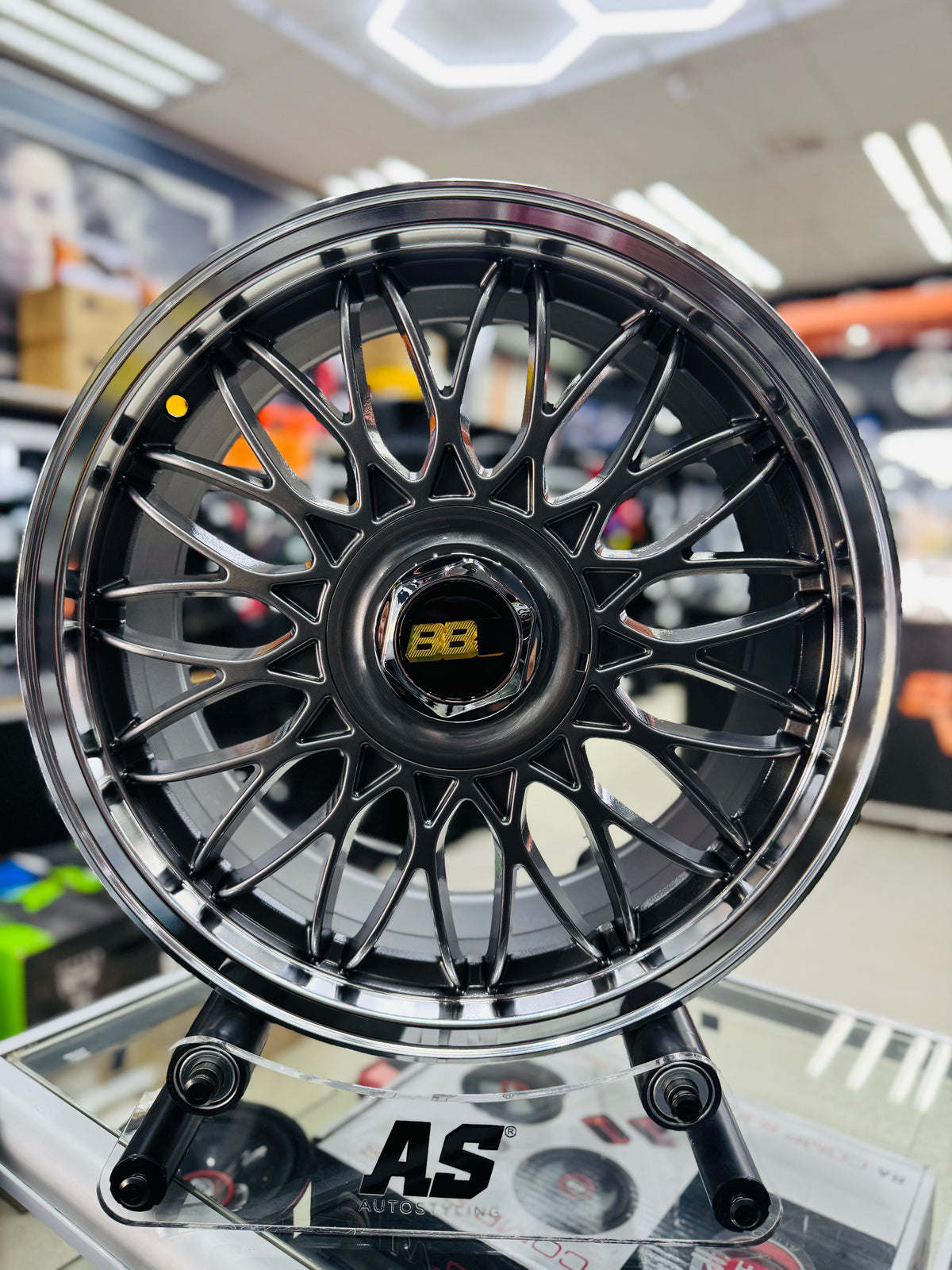 17” VURA 5x100 & 4x100 pcd wheels gunmetal