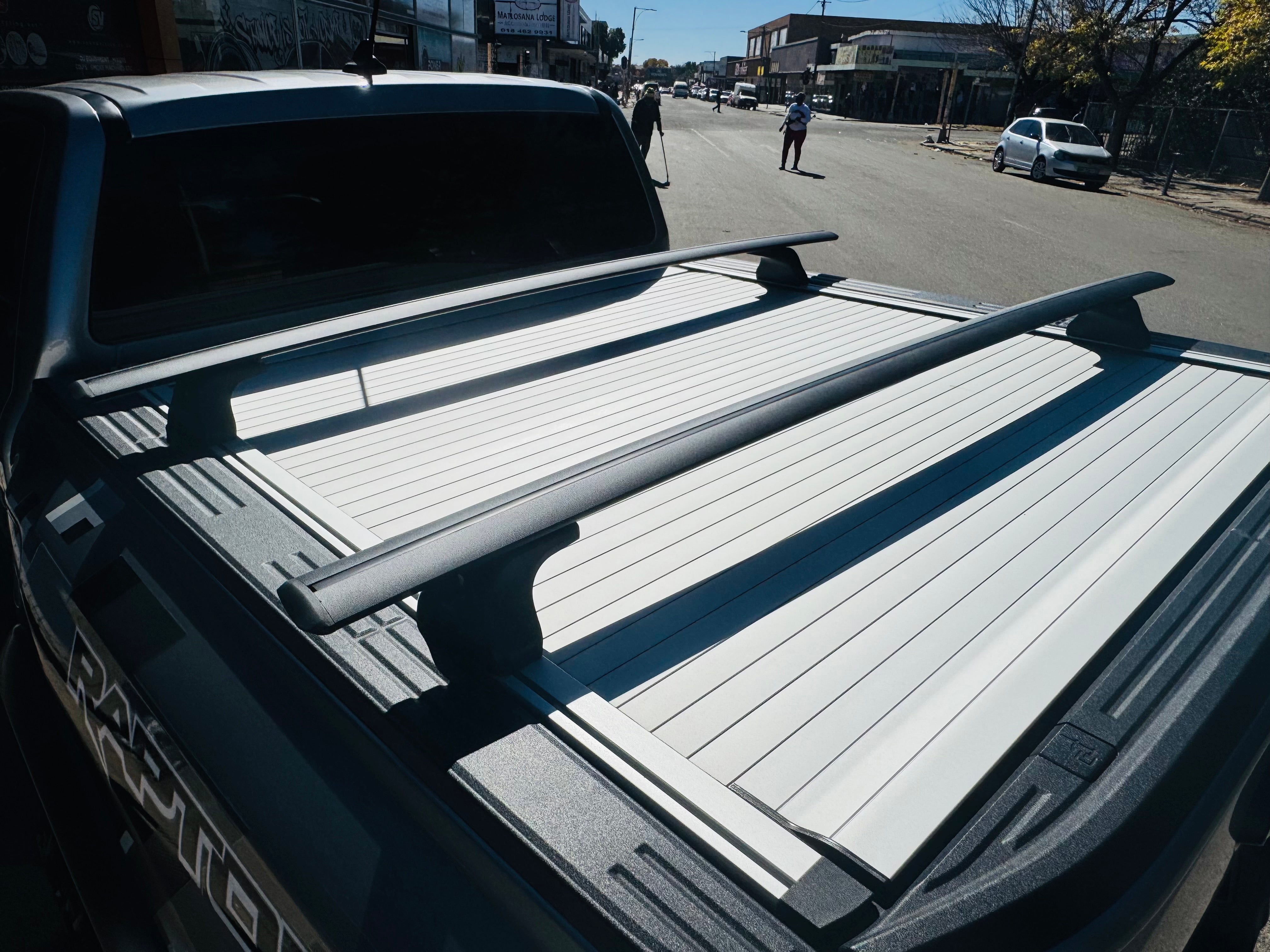 AR-Line cross  BAR FOR MOST BAKKIES