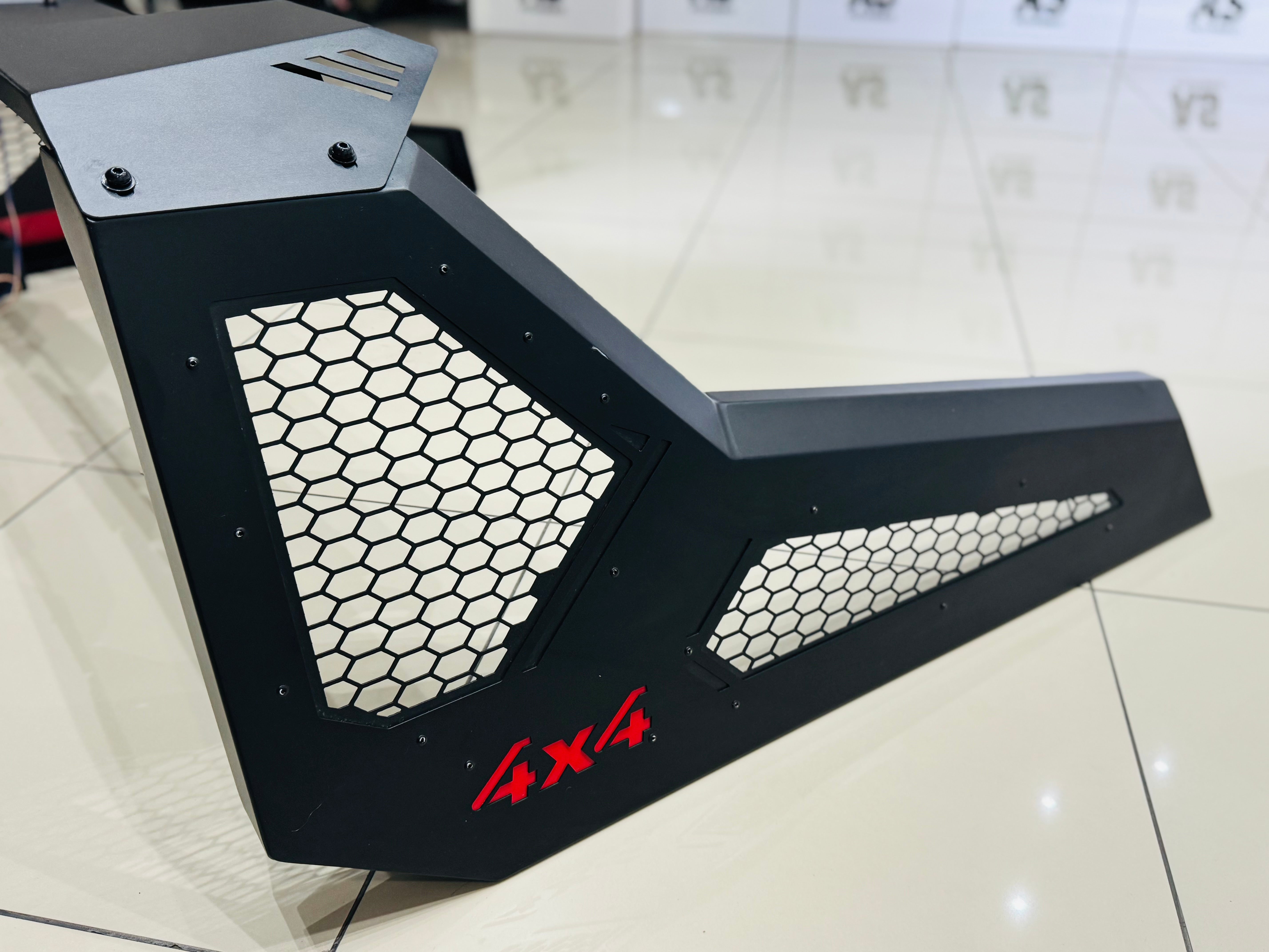 GLADIATOR UNIVERSAL BAKKIE ROLL BAR  Black 2023+