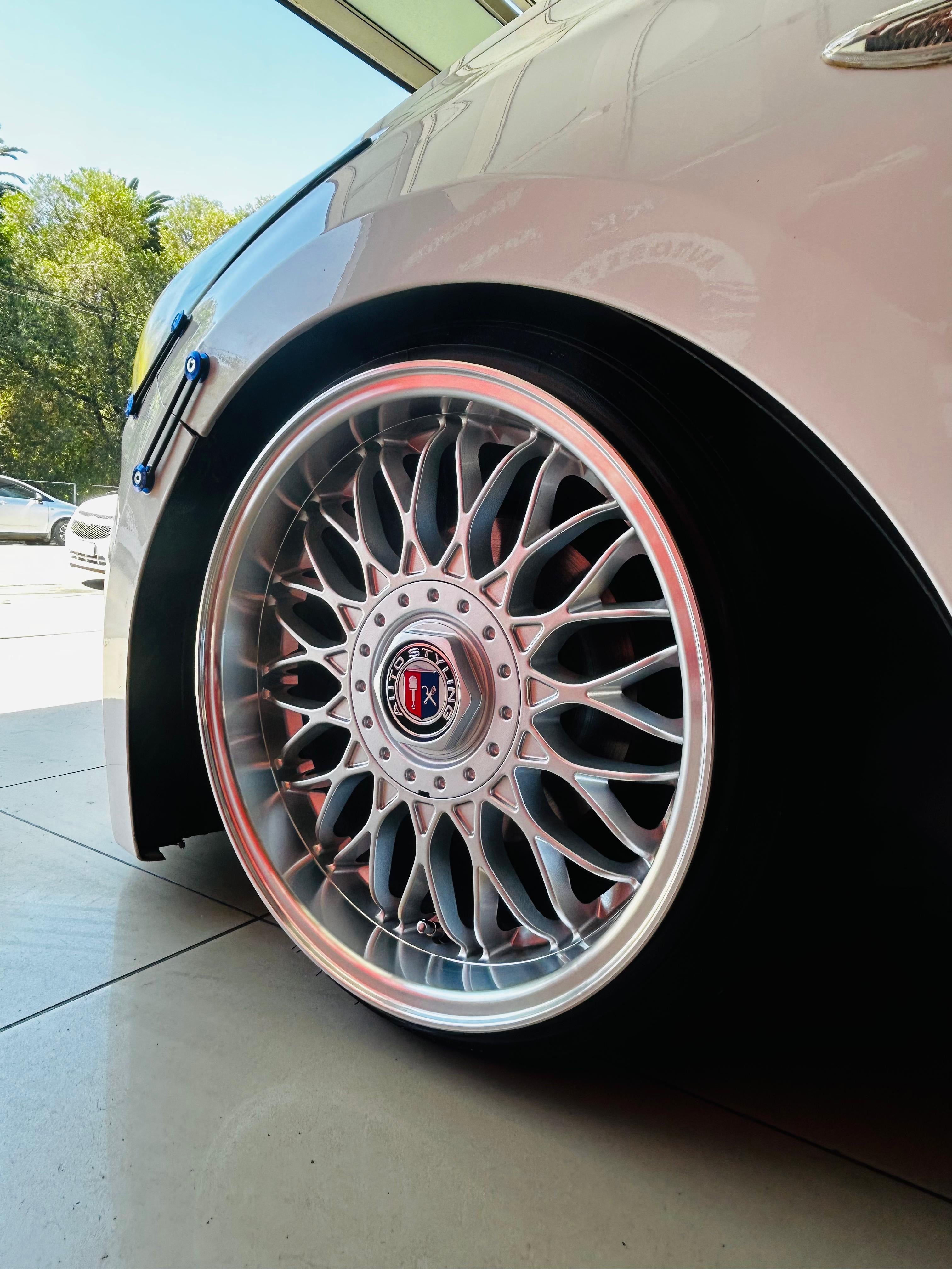 16” AS-VURA MESH / JETTA VR6 click on description for specs