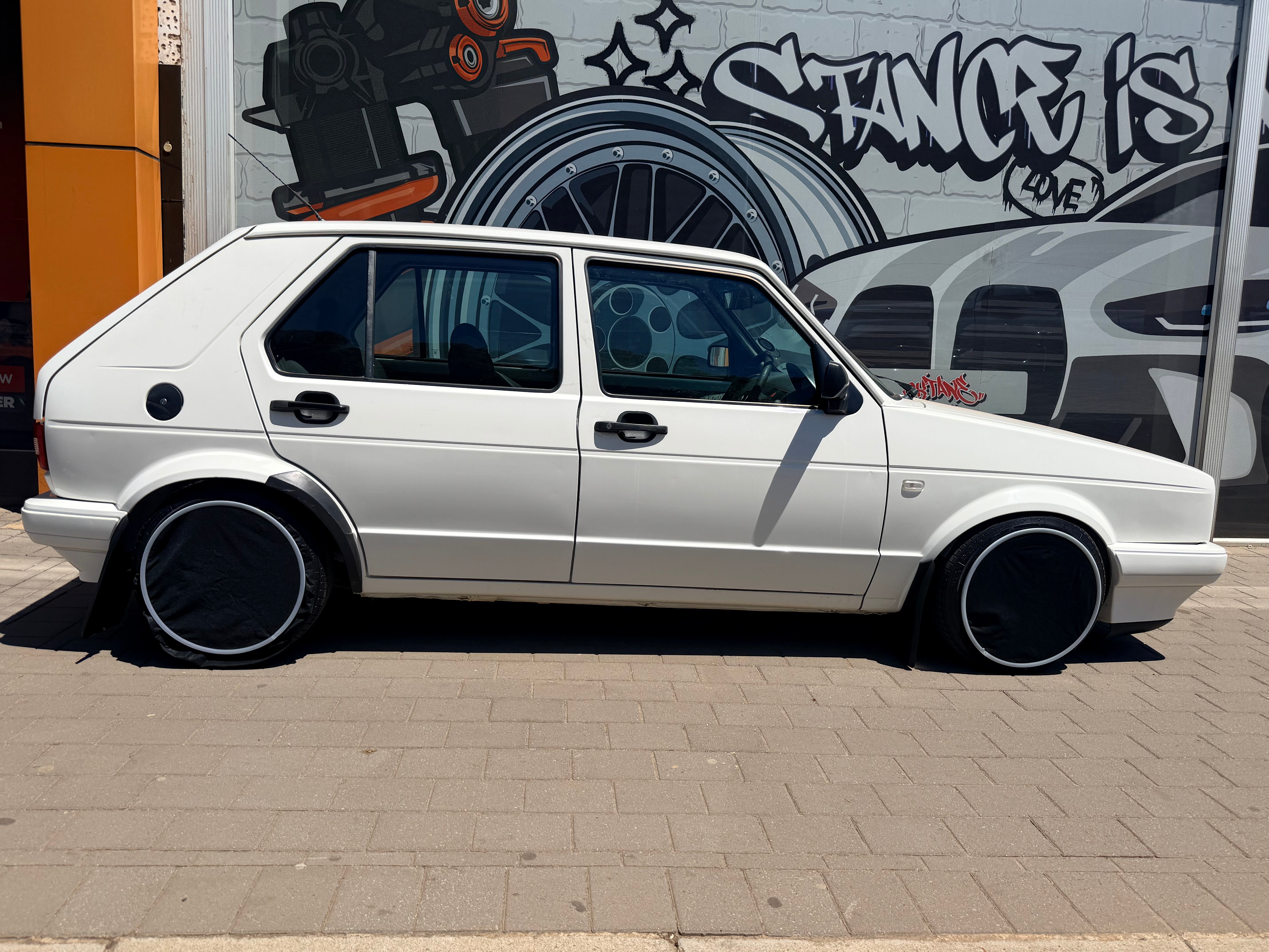 Rim dust cover