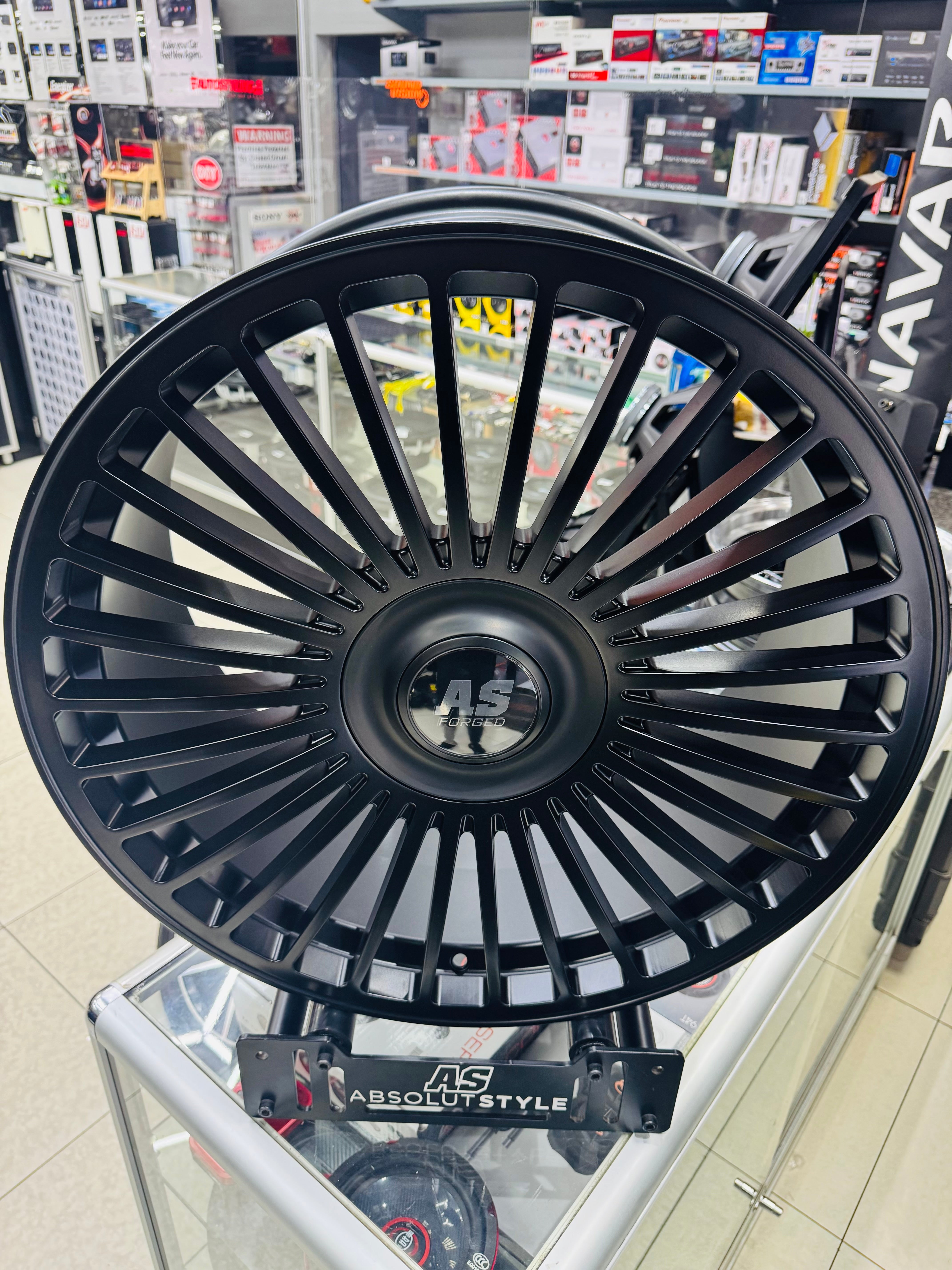 22 ” AS FULLY FORGED 018 RANGER & AMAROK FITMENT   FLOATING CAPS RIMS 6/139 PCD