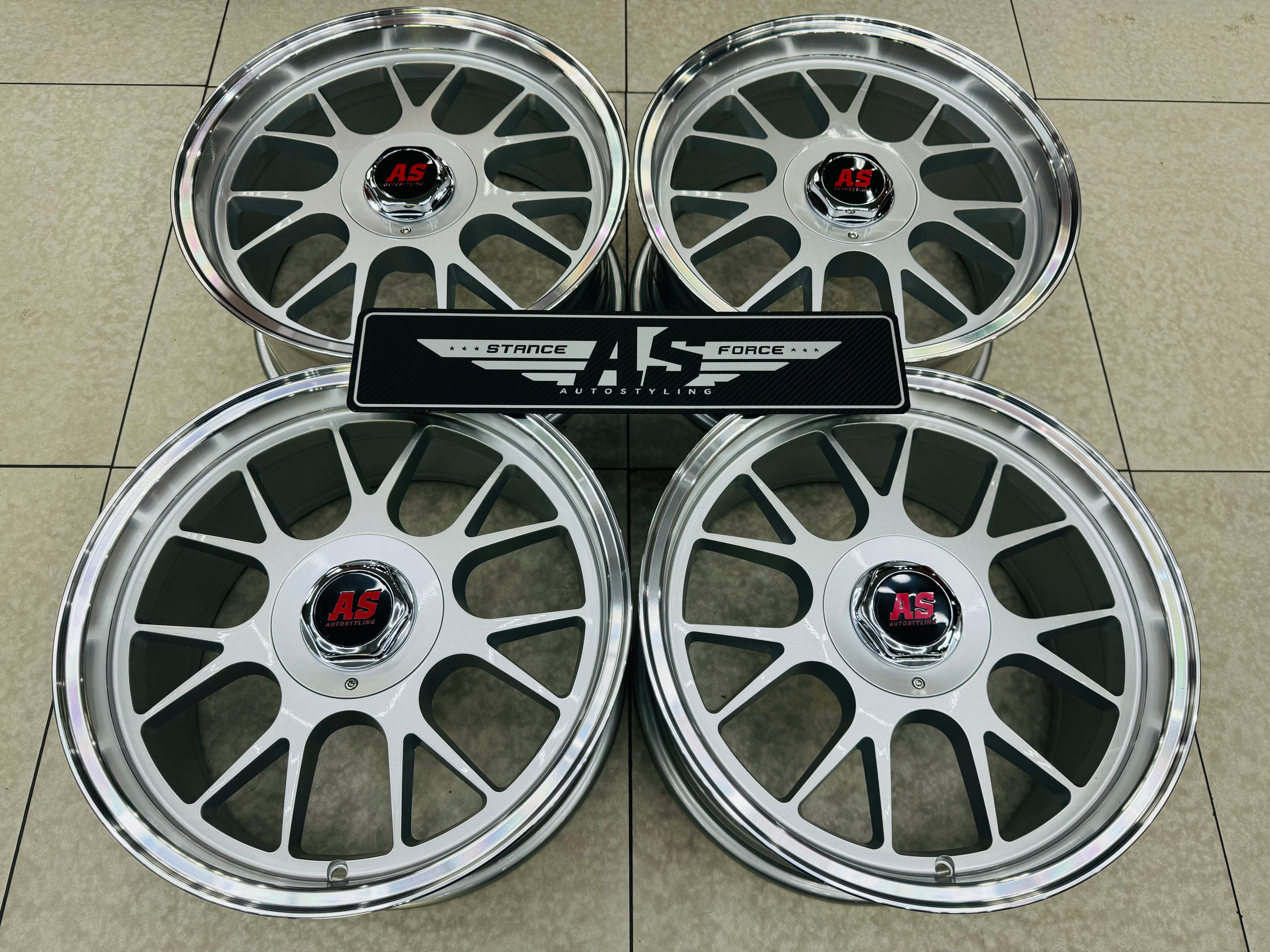 17” HOCK R SILVER 9x100