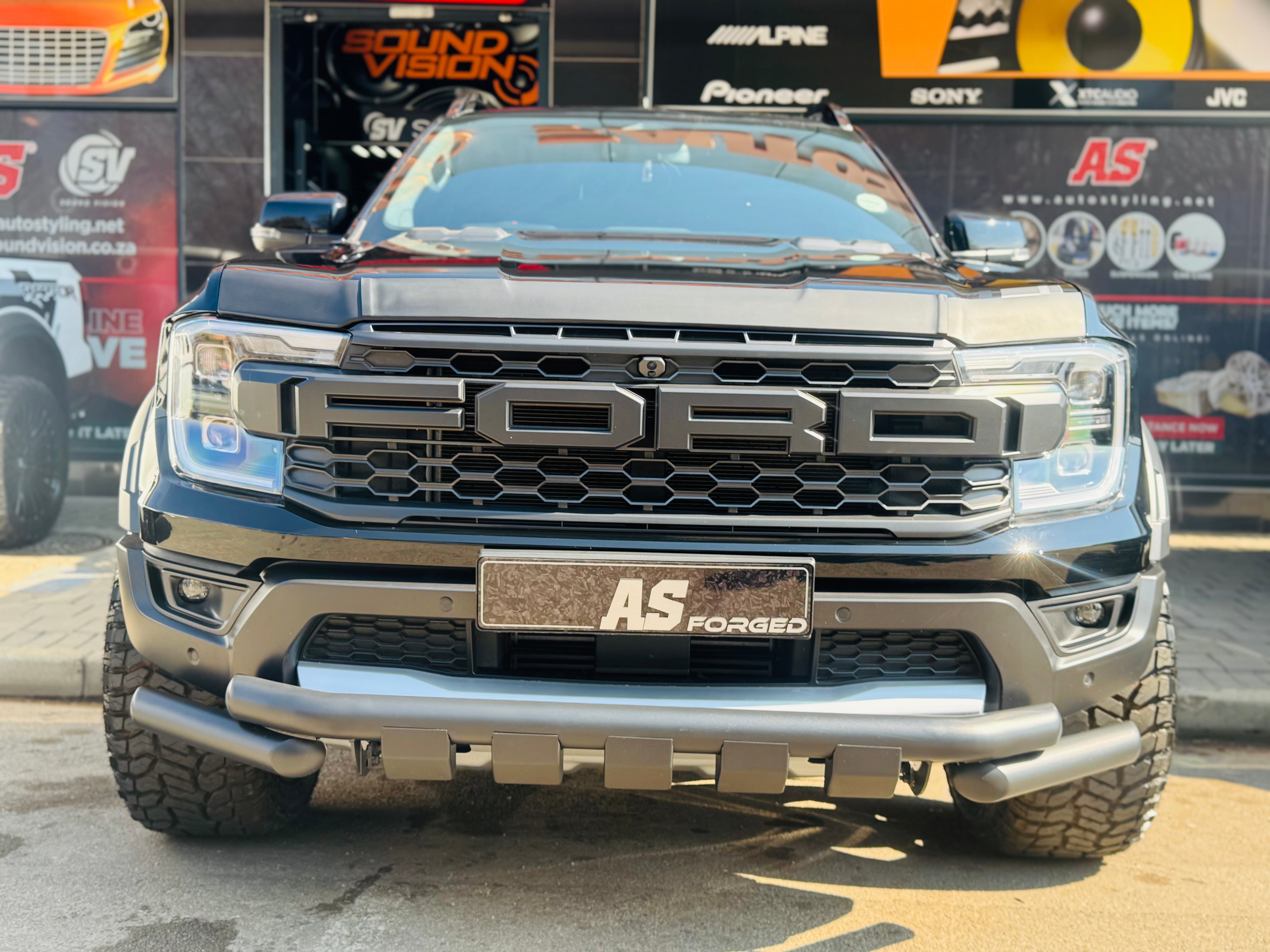 FORD RAPTOR RANGER/ EVEREST  NEXT GEN 2023 BUMPER GUARD / NUDGE BAR / STYLING BAR 3 PIECE BLACK FITS ALL NEW GENERATION FORD RANGERS