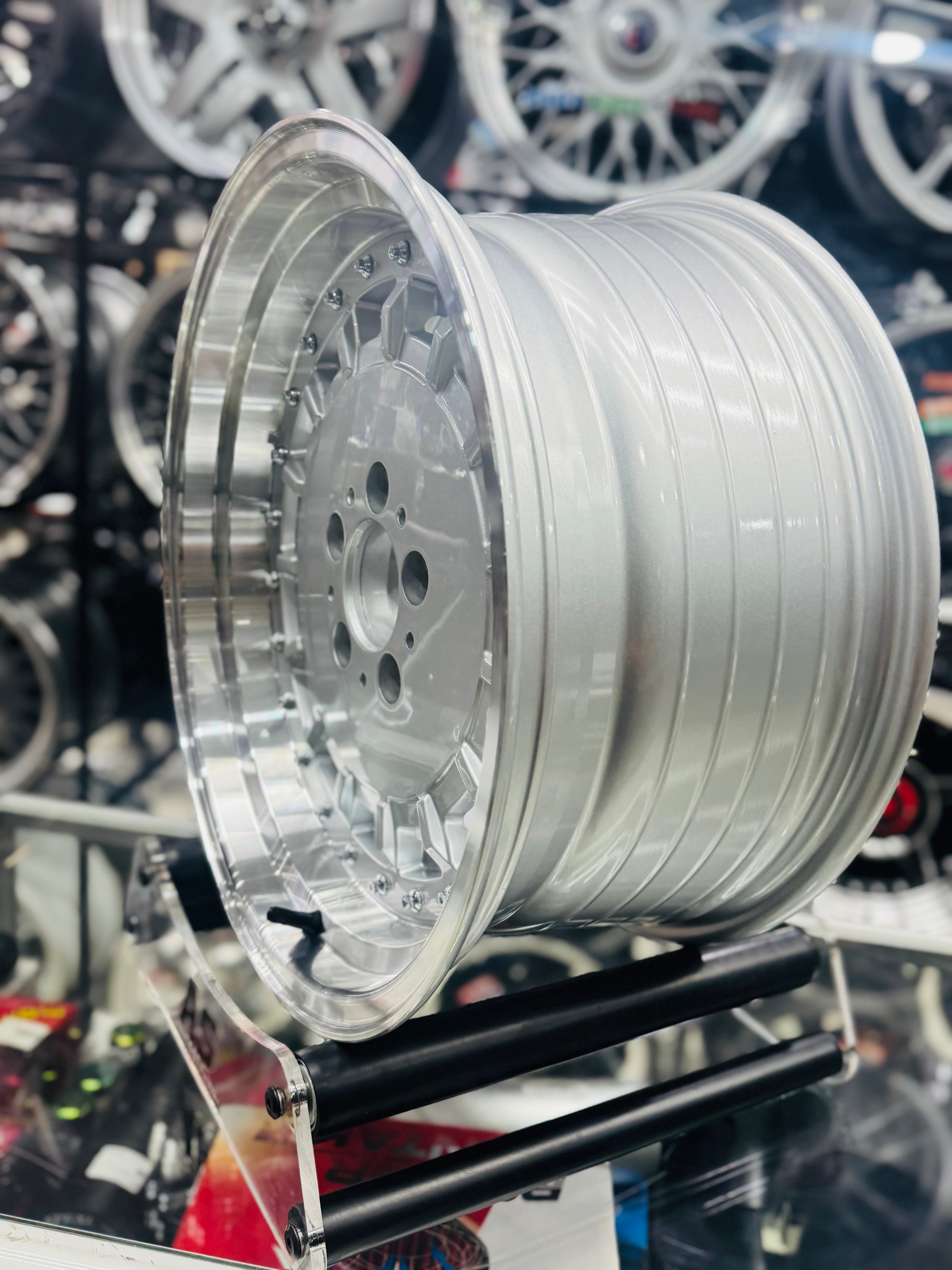 17” AS- BENZ CAPS 5/112  SILVER RIMS