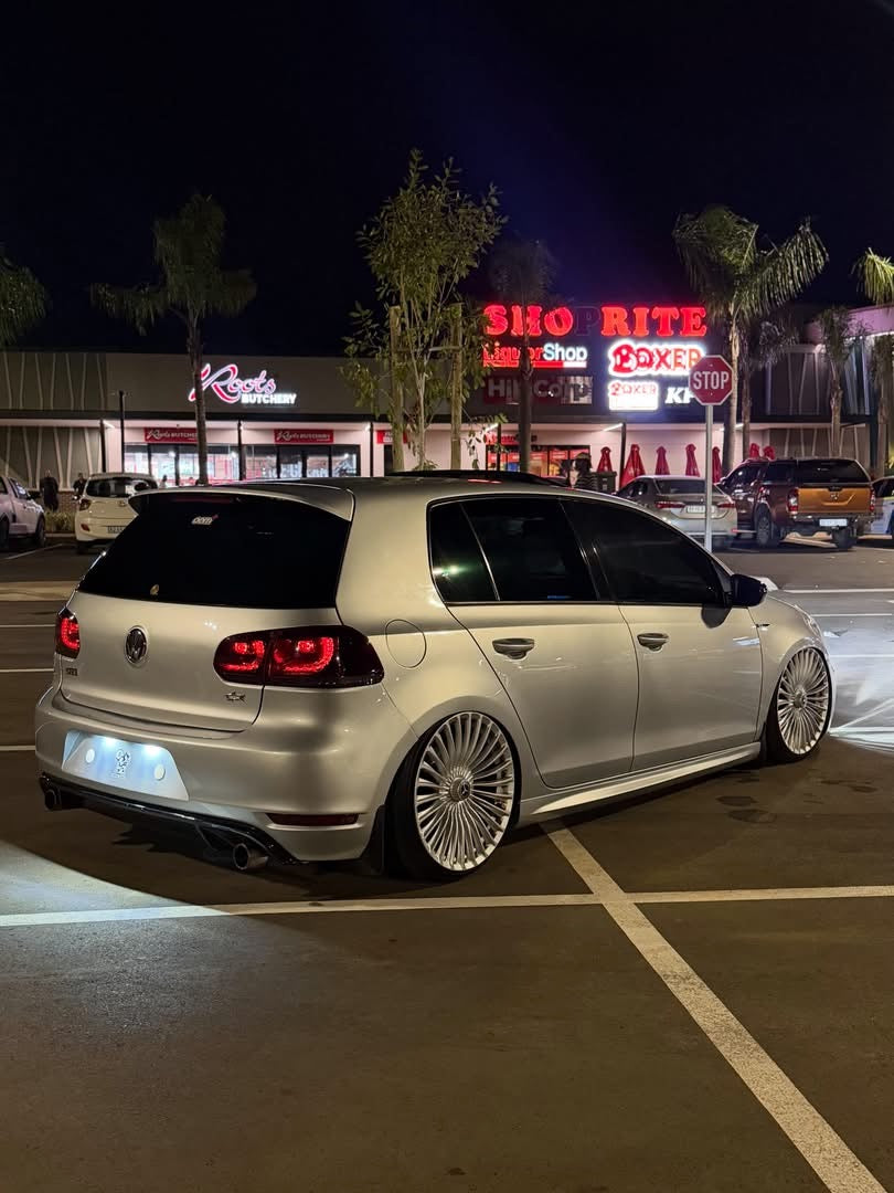 19” K328 MAYBAC 5/112 SILVER - Autostyling Klerksdorp