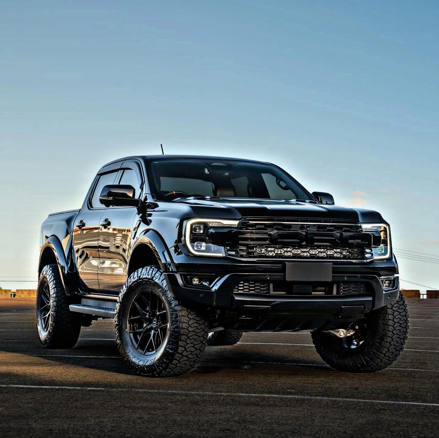 MAXXIS 33x12.5 R20 RAZR A/T TYRES - Autostyling Klerksdorp