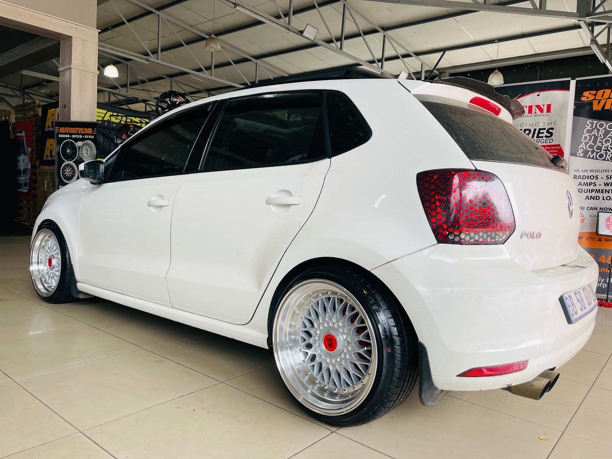 17” AS-MESH 8.5/10j 4/100 & 5/100  SILVER