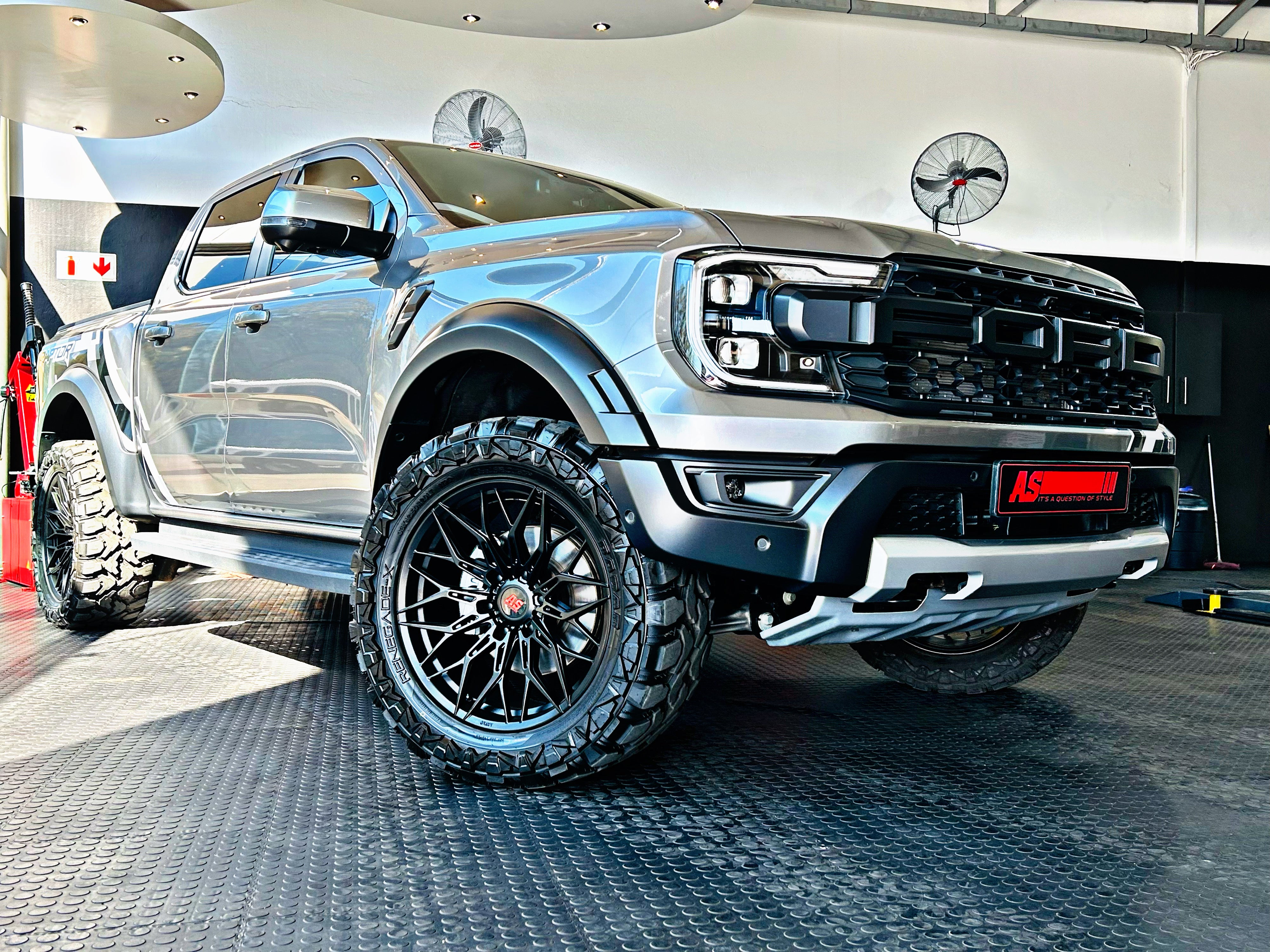20” CALIFORNIA AS 340  BAKKIE RIMS 6/139 PCD