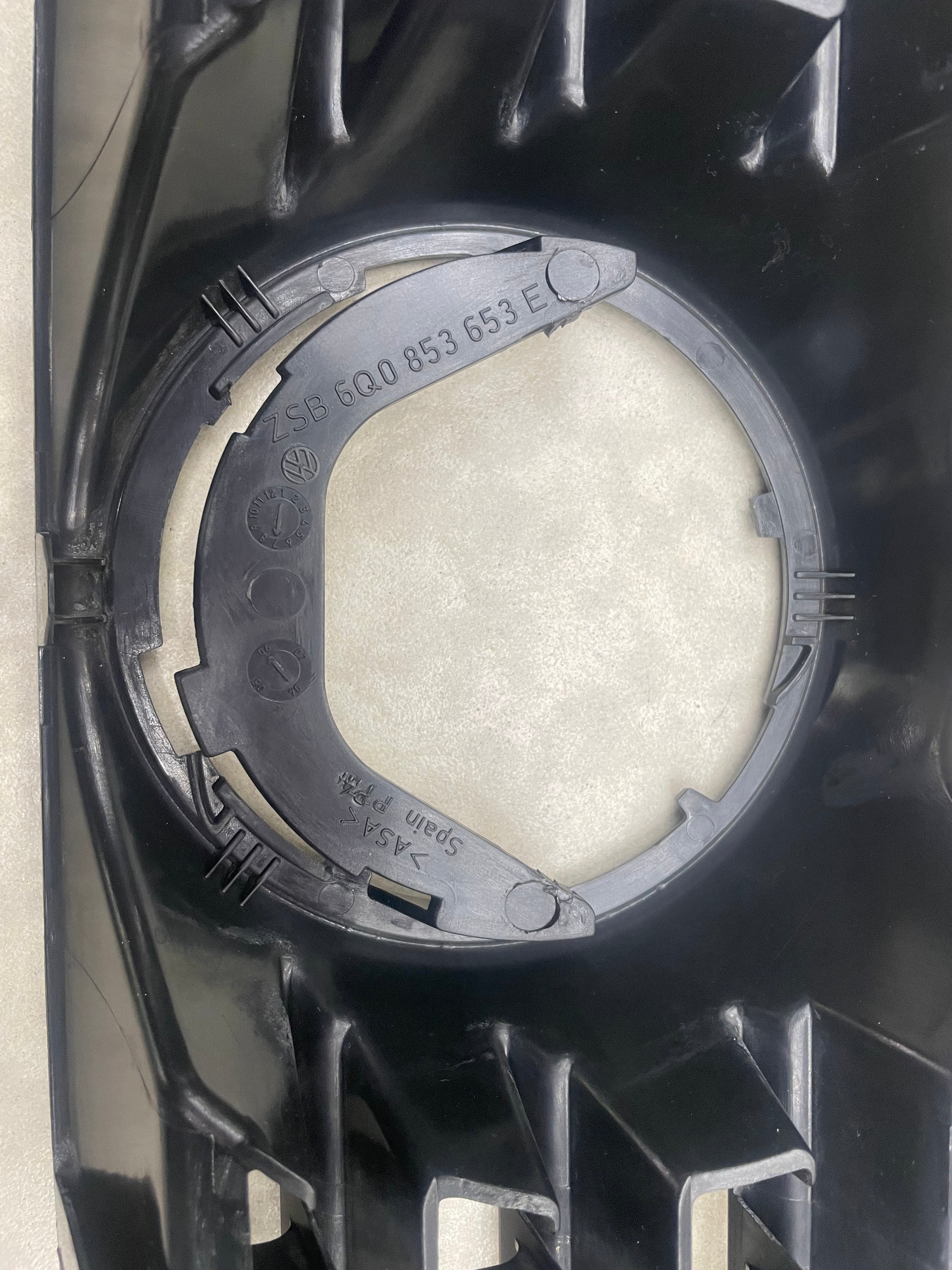 OEM POLO 9N PREOWNED GRILL