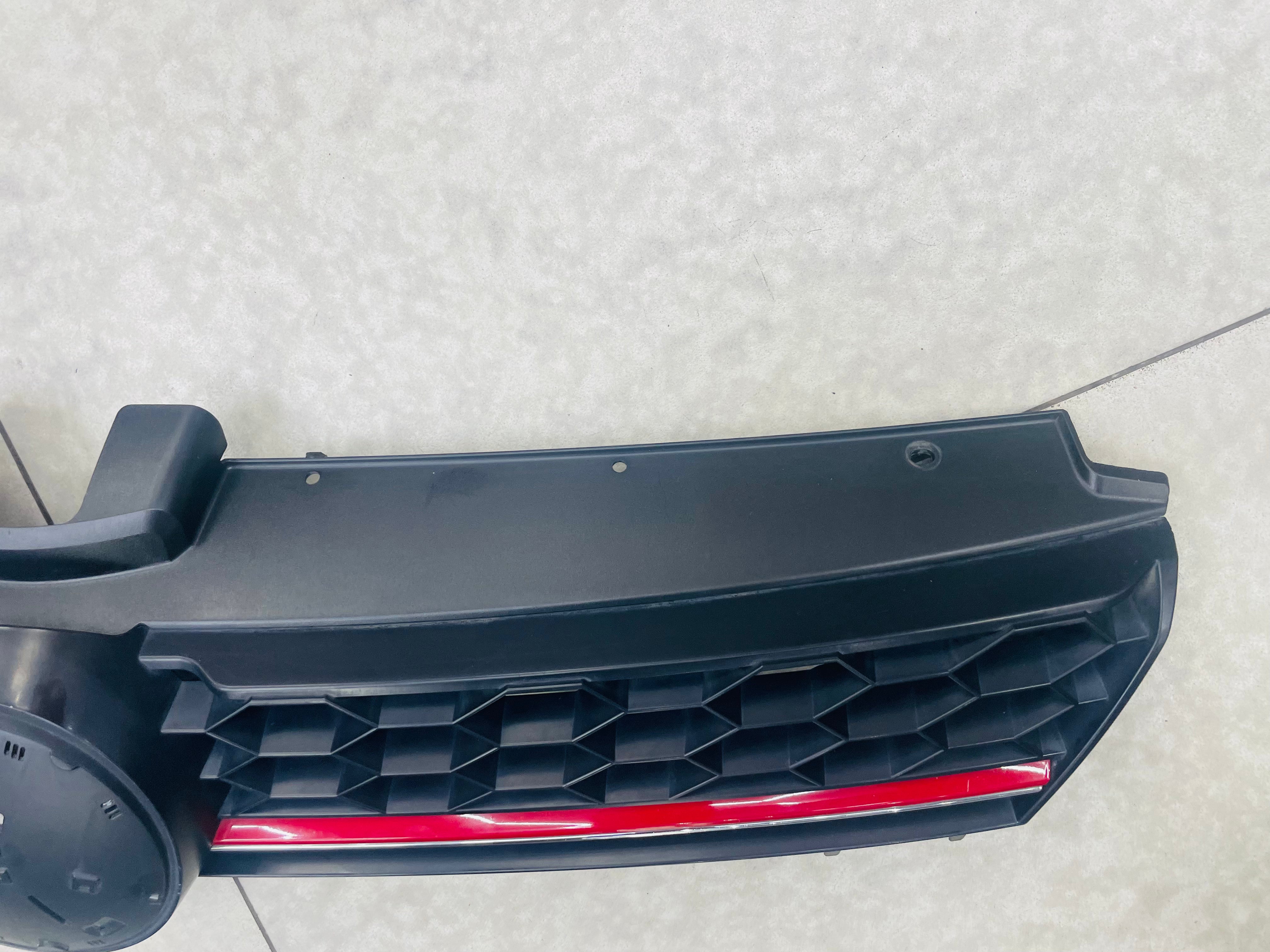 OEM VW GOLF MK7 GTI PREOWNED GRILL