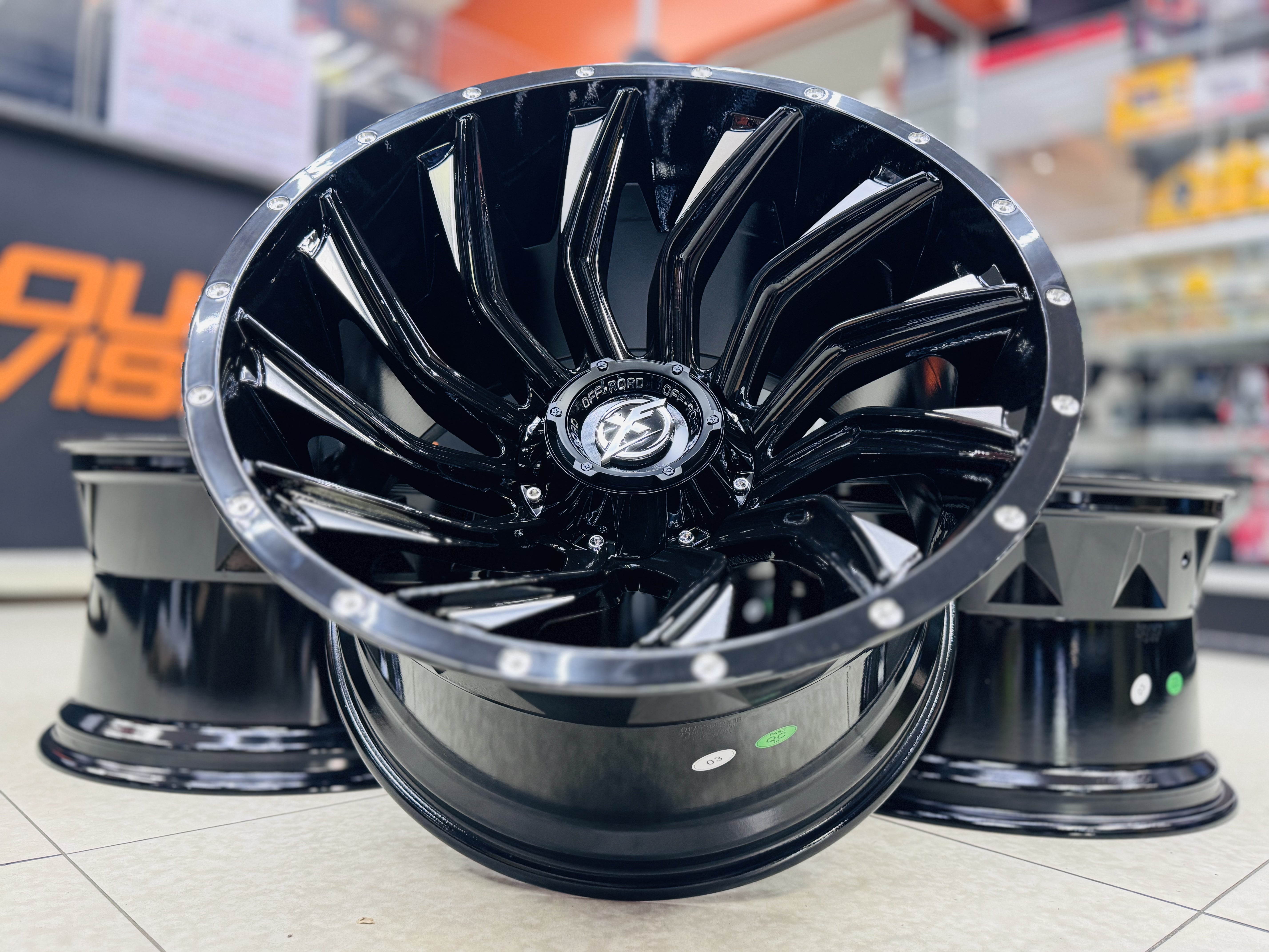 20 PHOENIX 5x127 JEEP RIMS MASSIVE 12JS Autostyling Klerksdorp 20-phoenix-5x127-jeep-rims-massive-12js-autostyling-klerksdorp