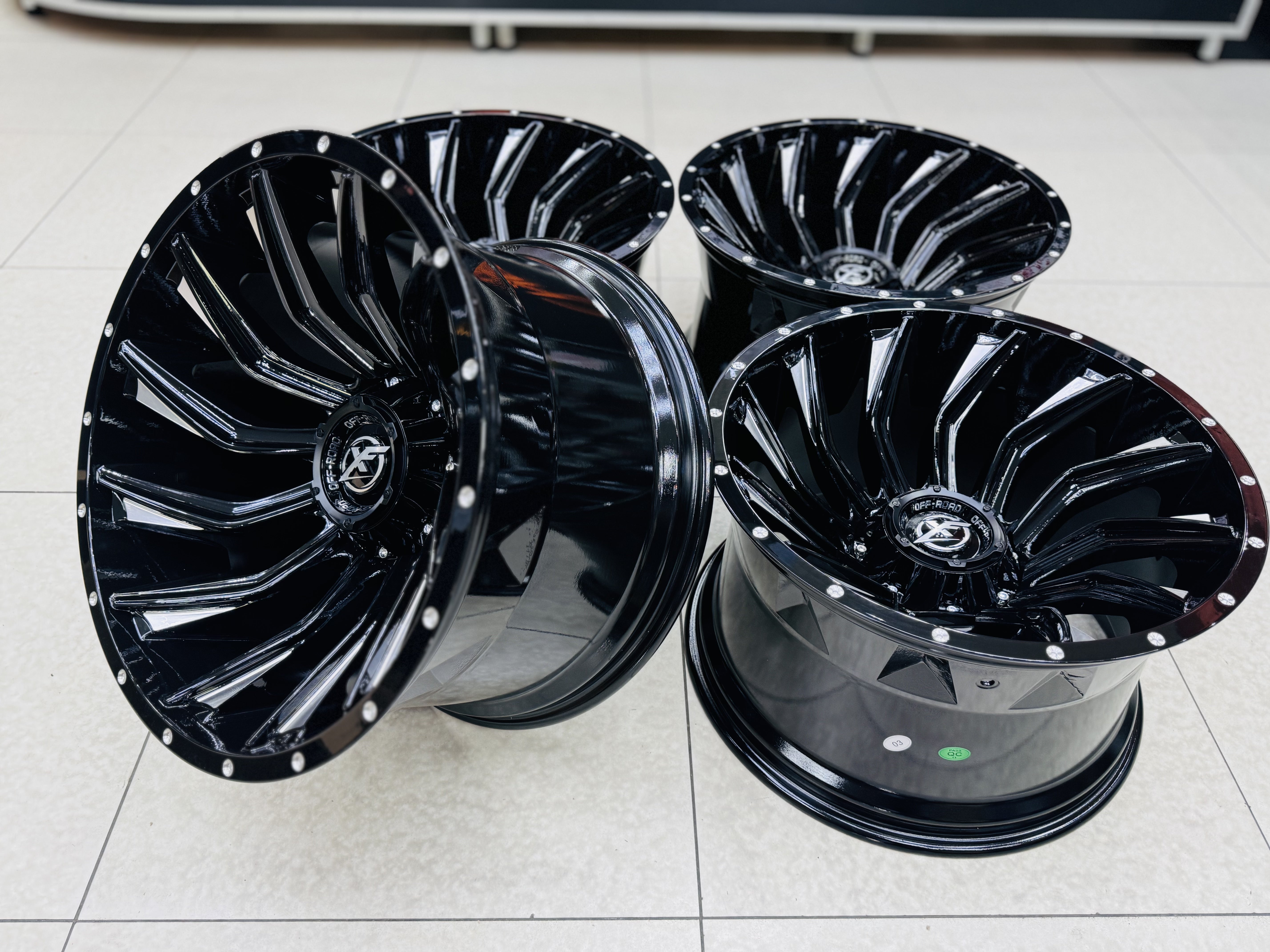 20” PHOENIX 5x127 JEEP RIMS MASSIVE 12JS – Autostyling Klerksdorp