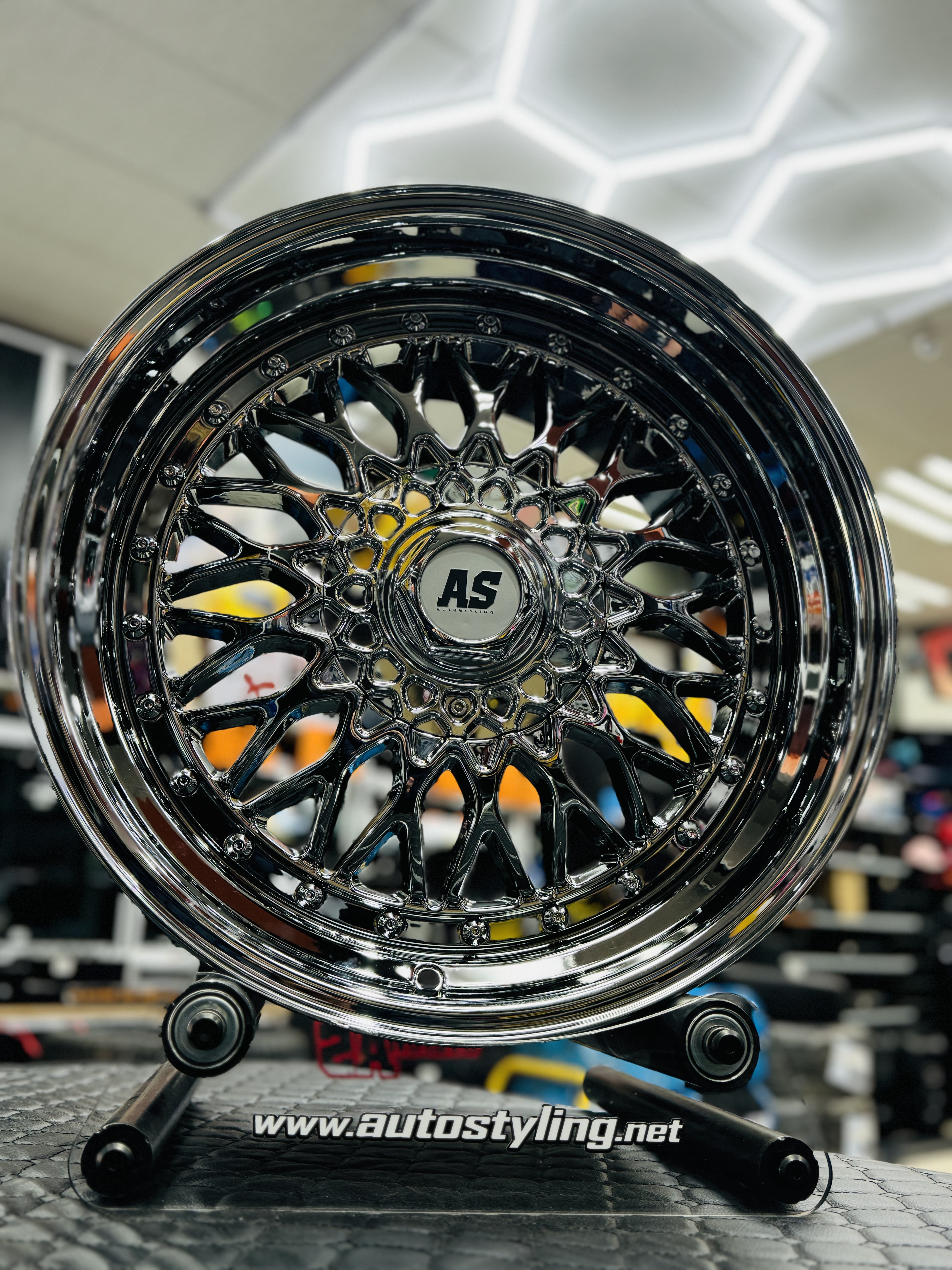 18” AS- MESH 5/112 5/114 SILVER CHROME available May 2025