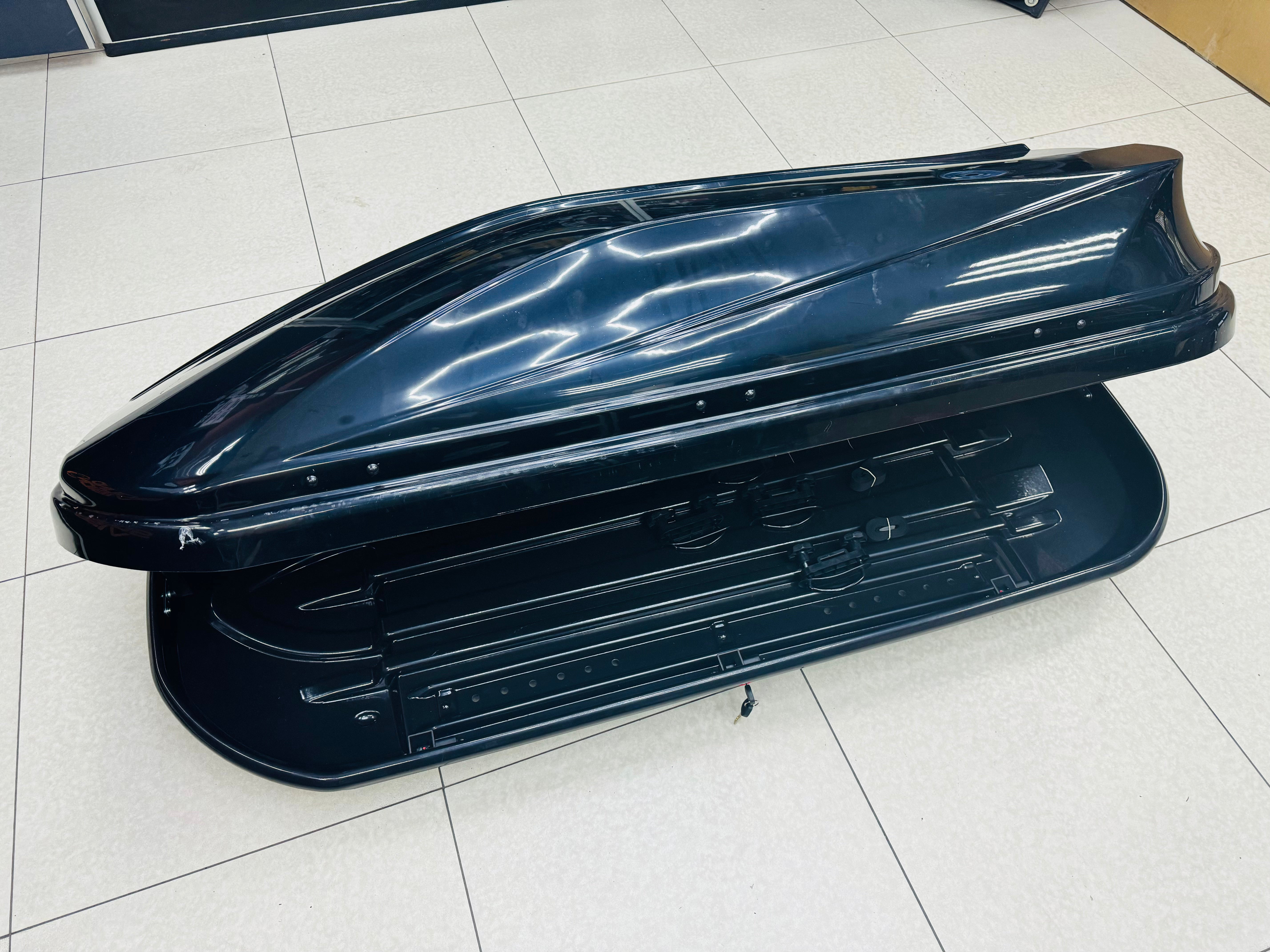 ROOF BOX 650L ABS PLASTIC