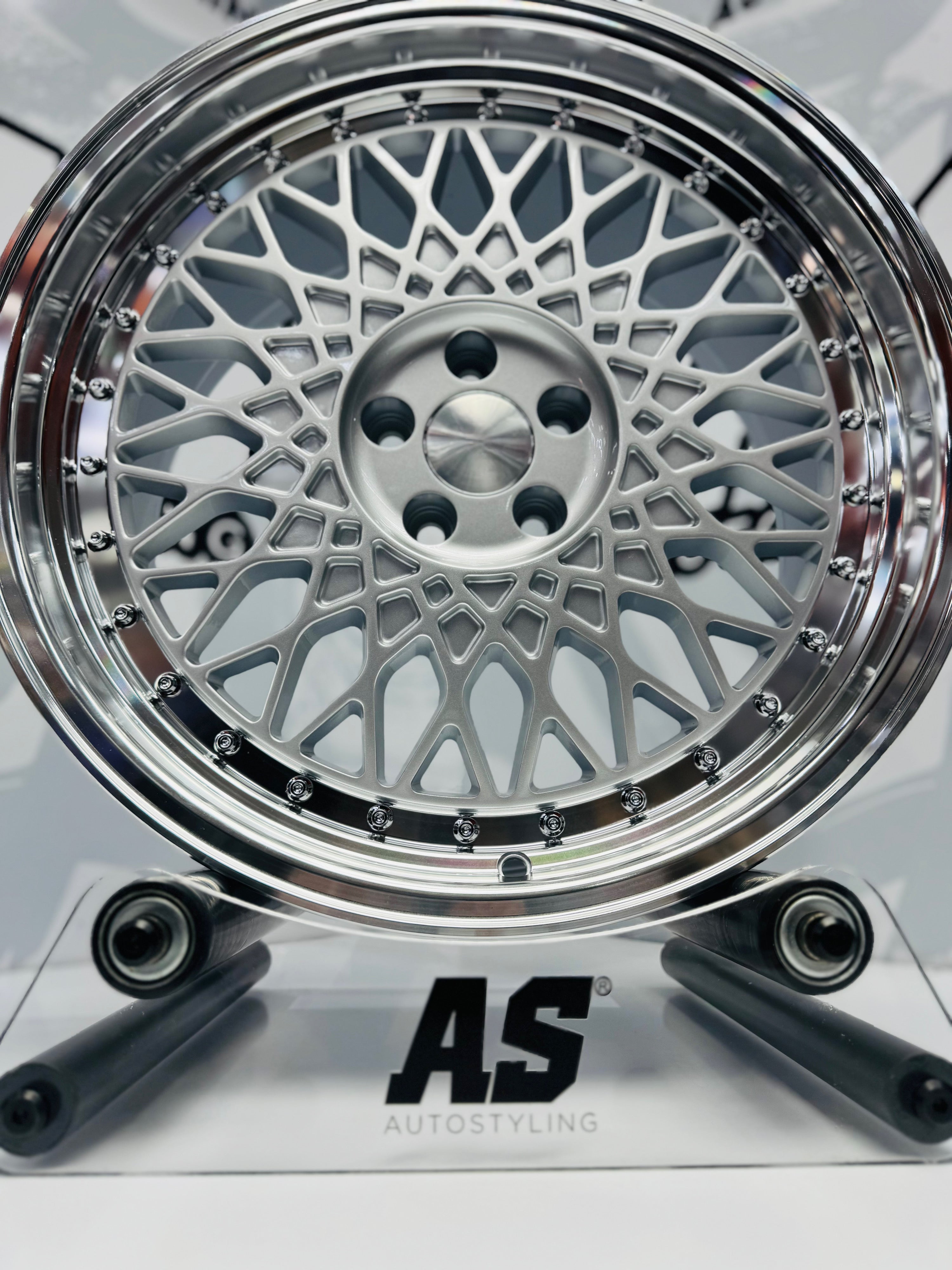18” AS- HRE 5/100  WHEELS SILVER