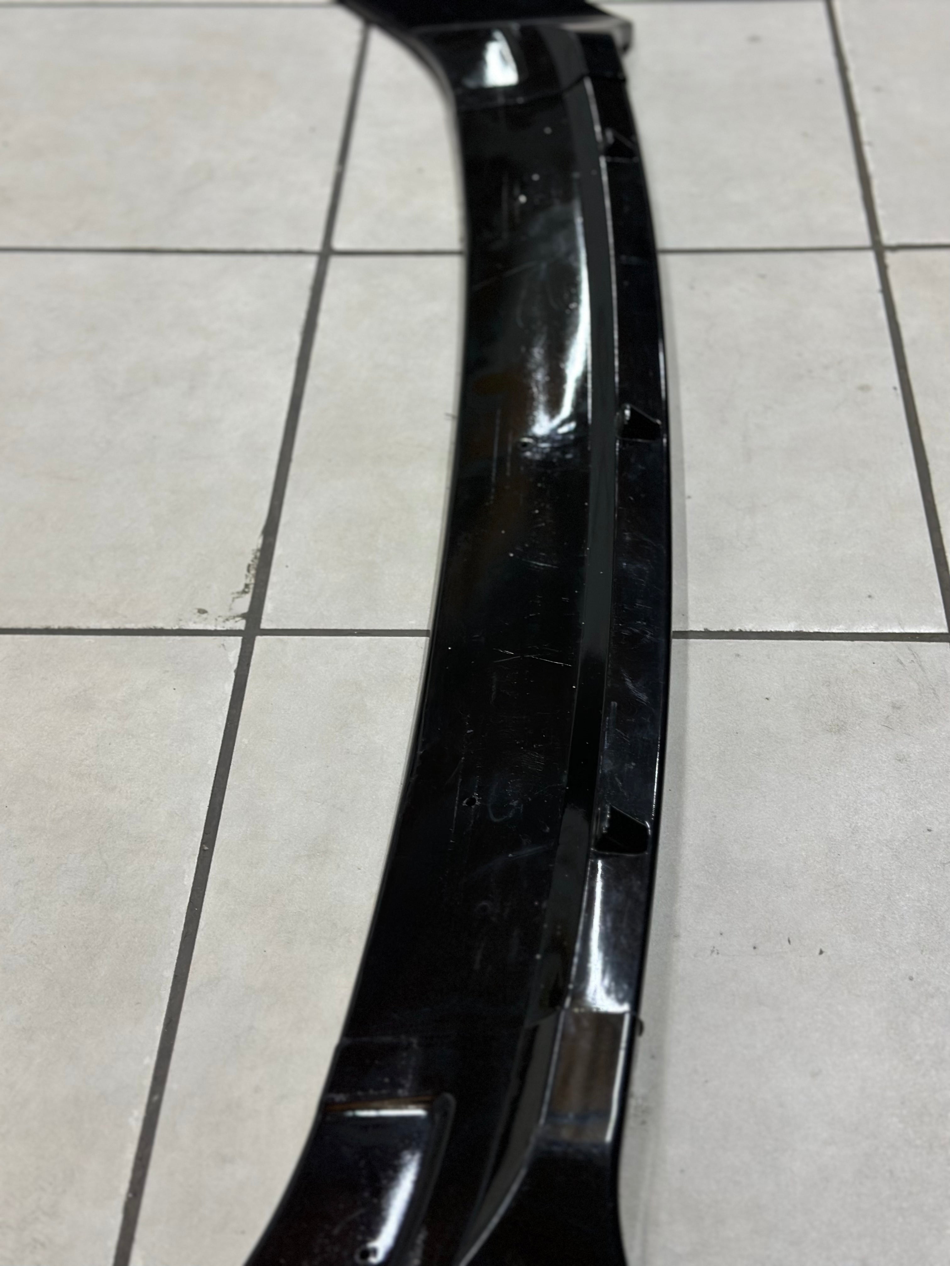 Vw MK7 plastic gloss black USED 3pce front spoiler