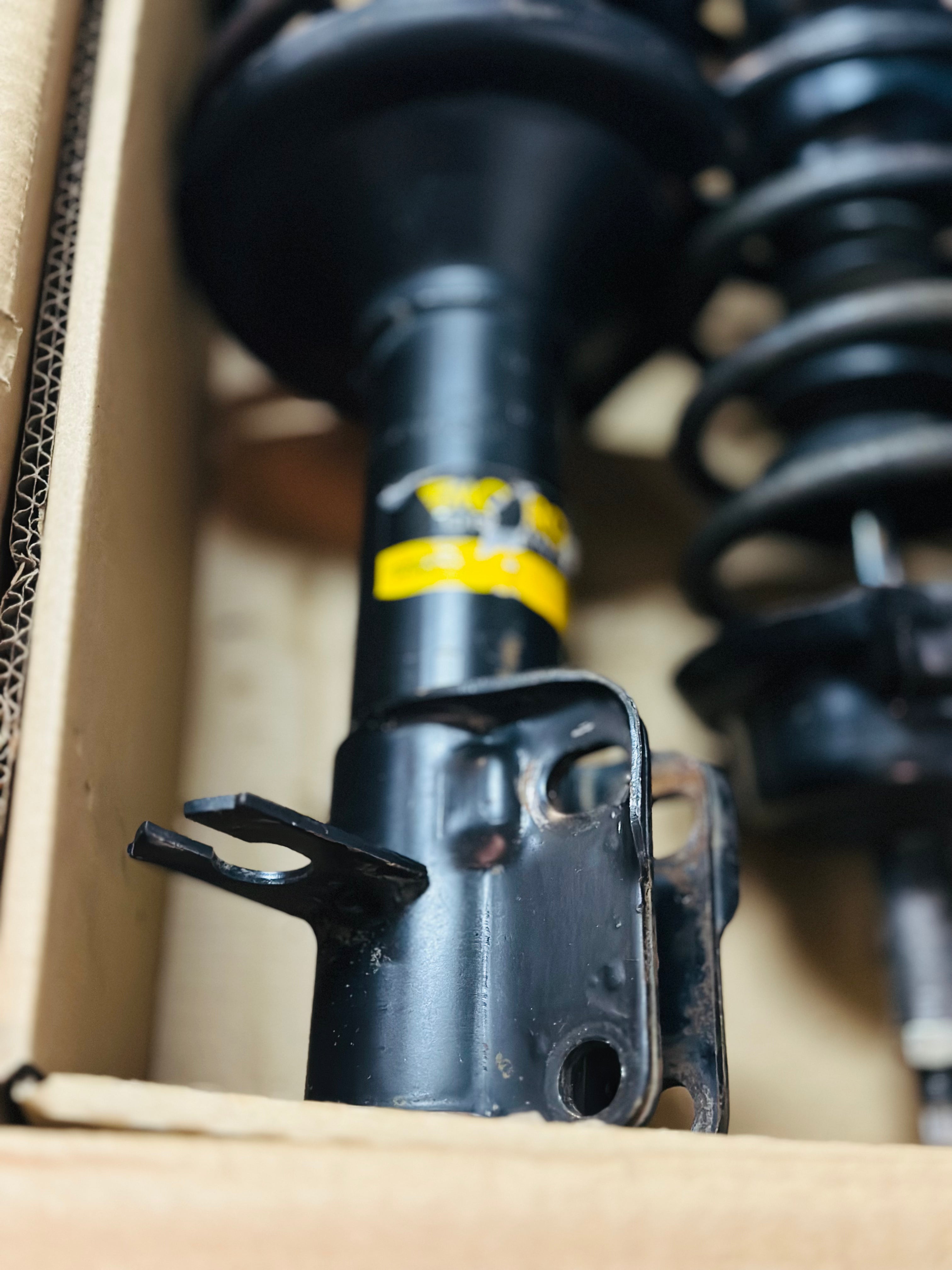 VW MK1 PREOWNED MONROE SHOCKS & OEM SPRINGS