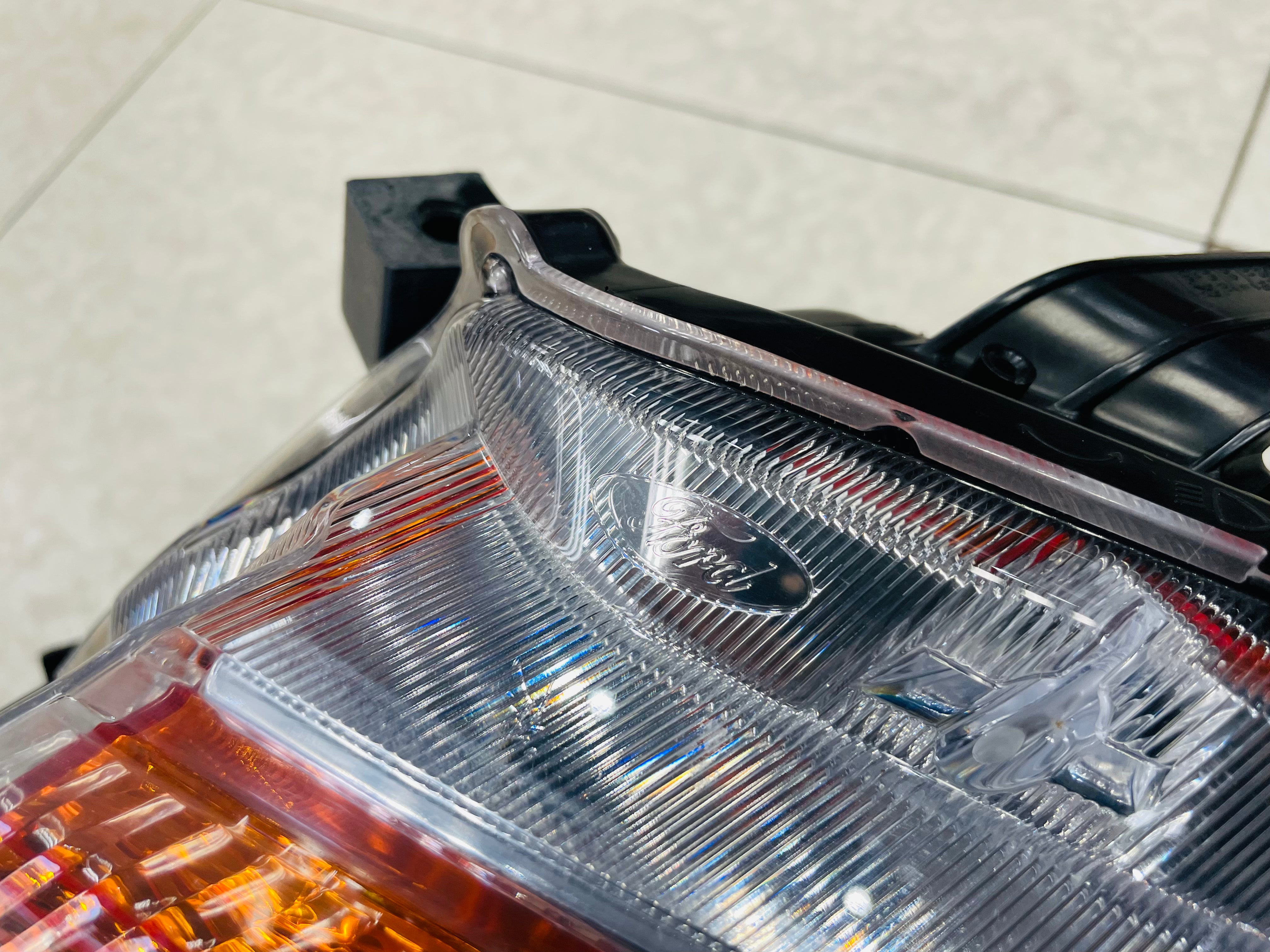 Ford ranger OEM 2012 PREOWNED headlight