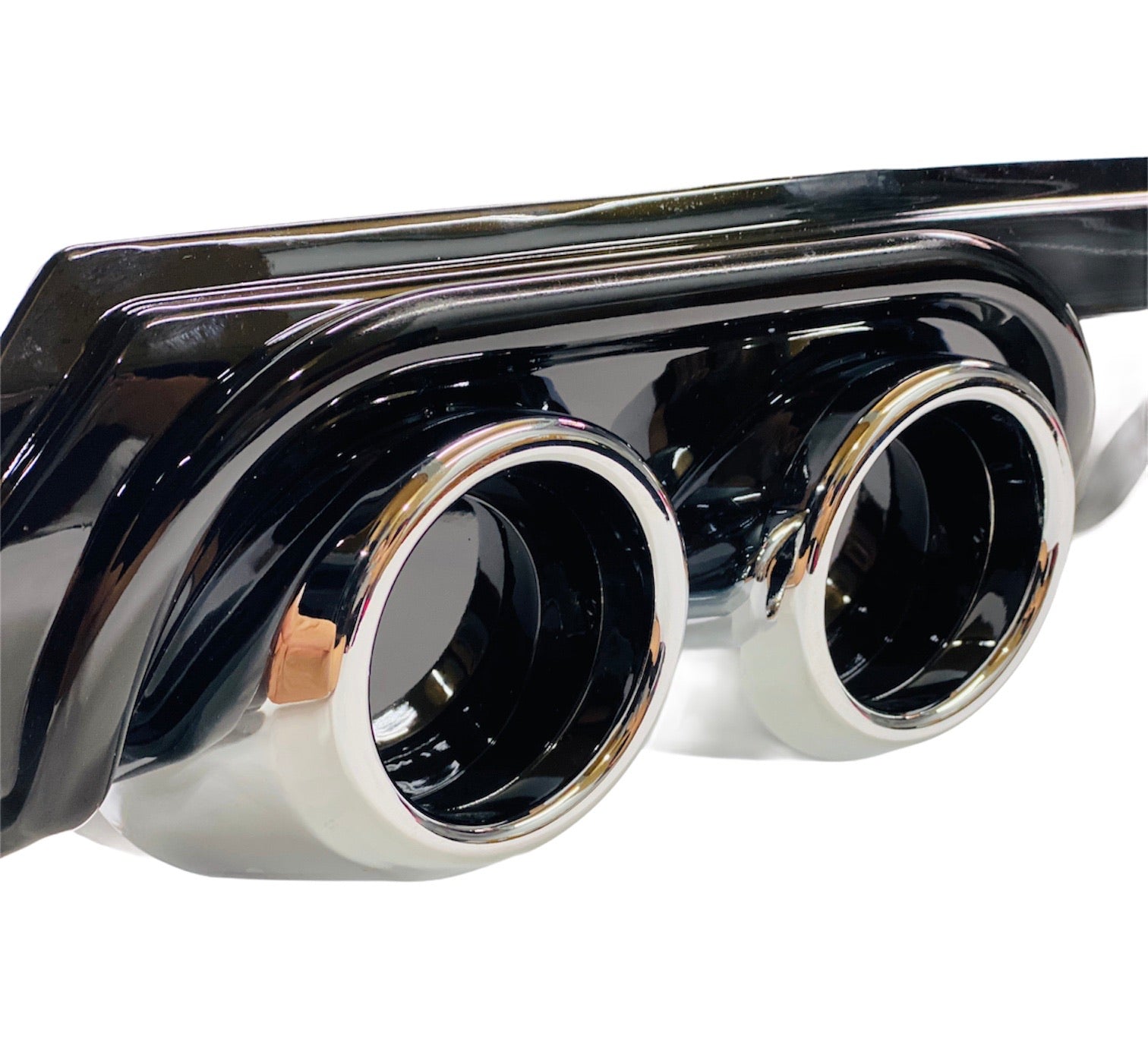 UNIVERSAL 4 PIPE STICK ON REAR DIFFUSER