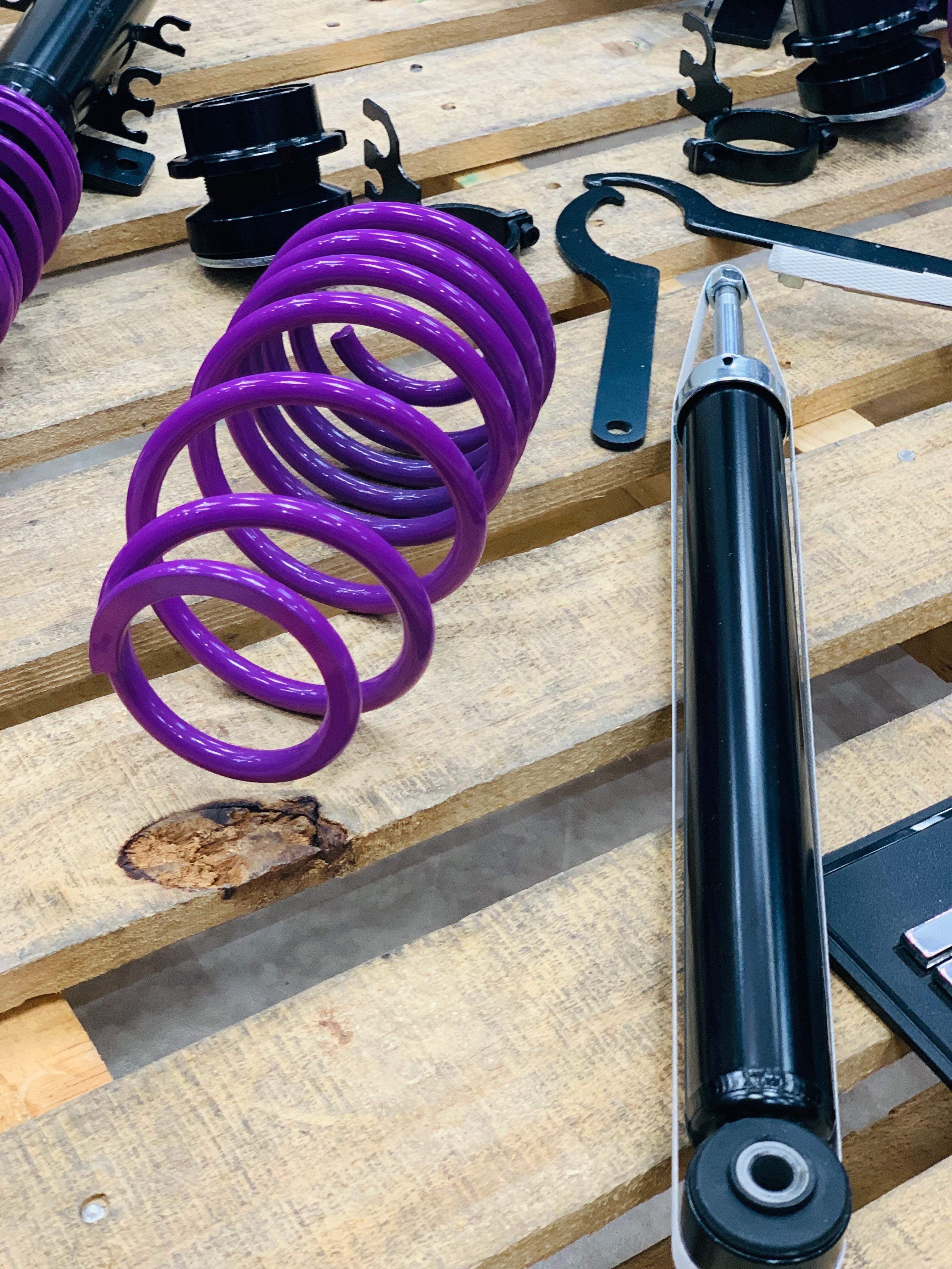 ULTRA VIOLET  COILOVERS VW POLO 6 R/TSI/VIVO PURPLE