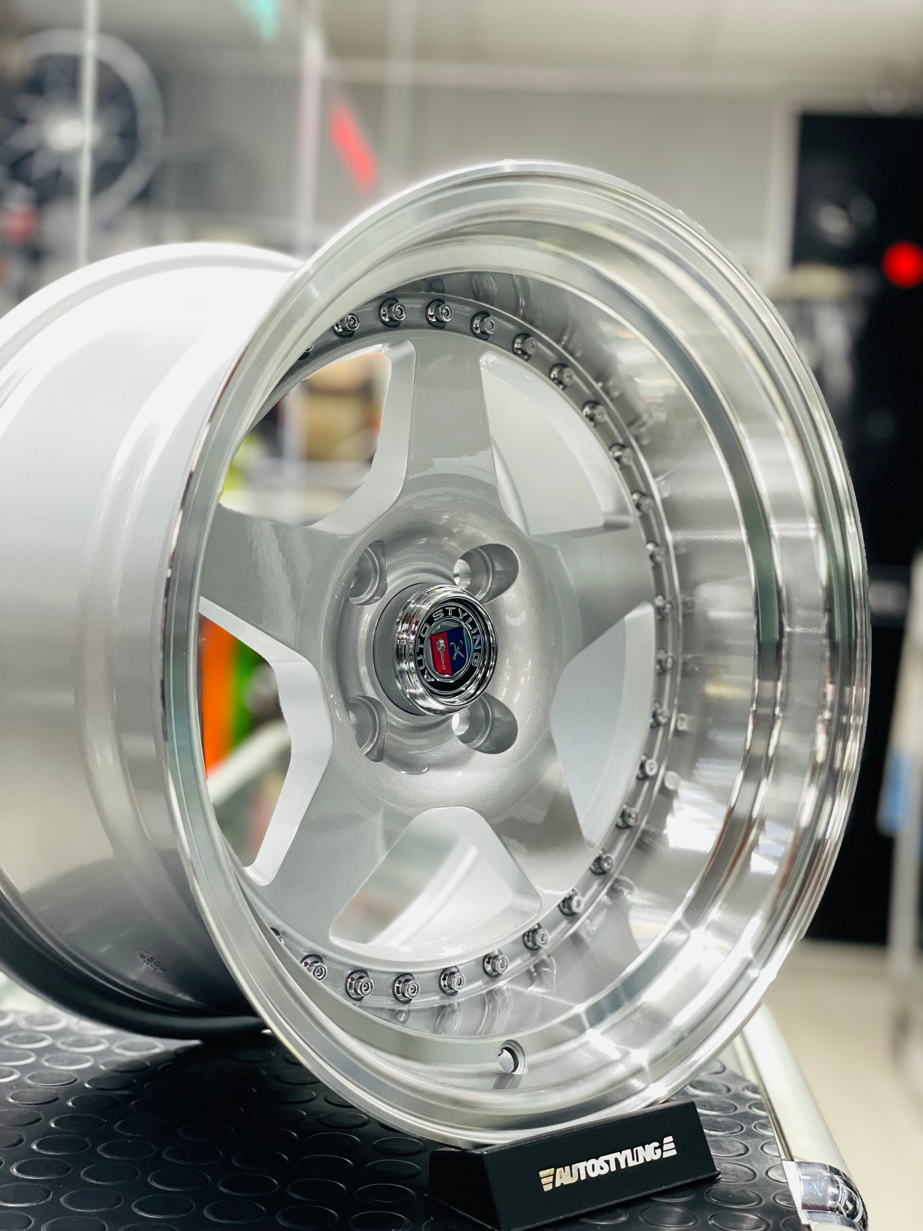 15” As-Meister
