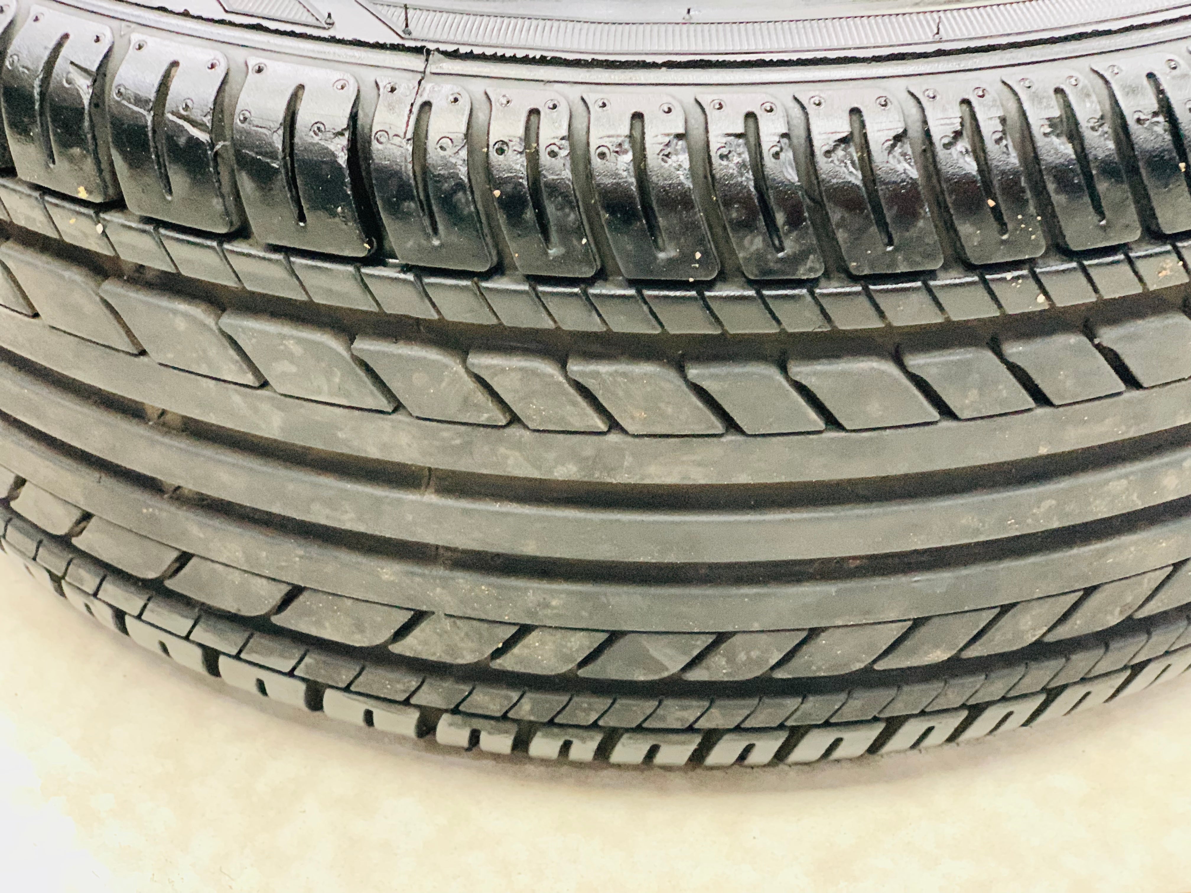 Rox Rims 15” OEM PREOWNED ROX WHEELS & TYRES – Autostyling Klerksdorp